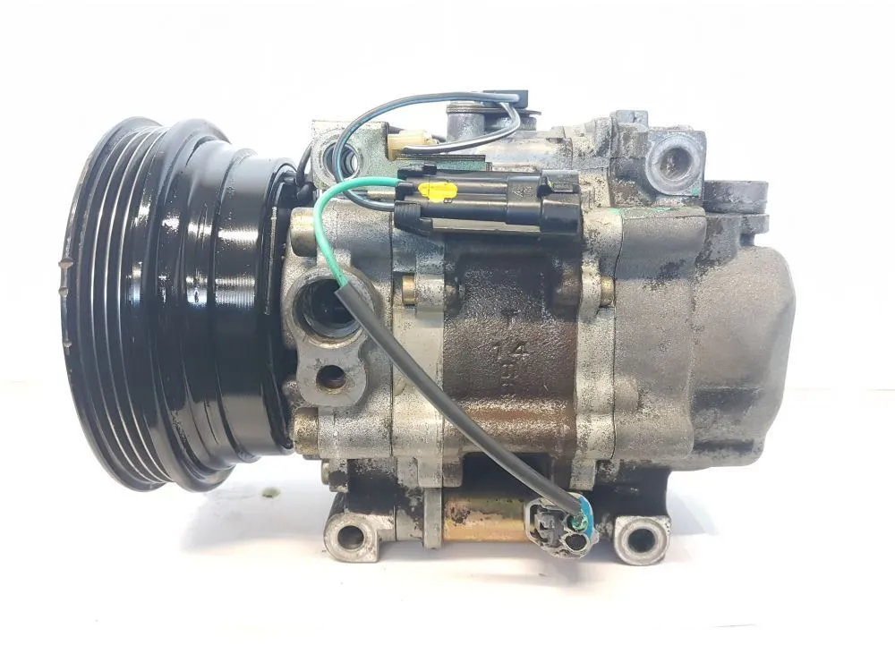 COMPRESSORE A/C con codice 4425004250 da FIAT Punto Berlina 5P 1700 Diesel 51 (1997)