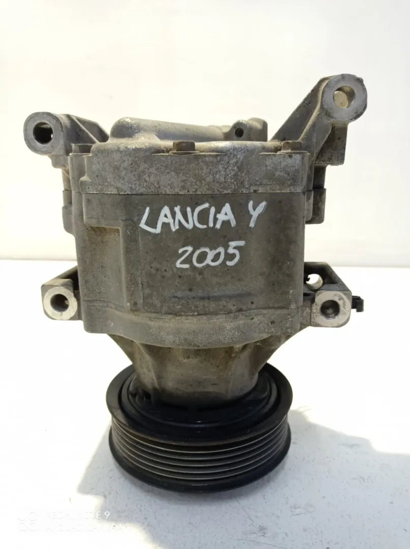 COMPRESSORE A/C con codice 5A7975300 da LANCIA Ypsilon 1Â° Serie 1300 Diesel (2005)