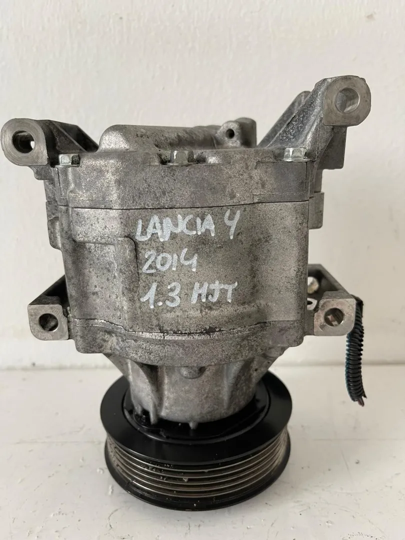 COMPRESSORE A/C LANCIA Ypsilon 4Â° Serie 1300 Diesel (2014)