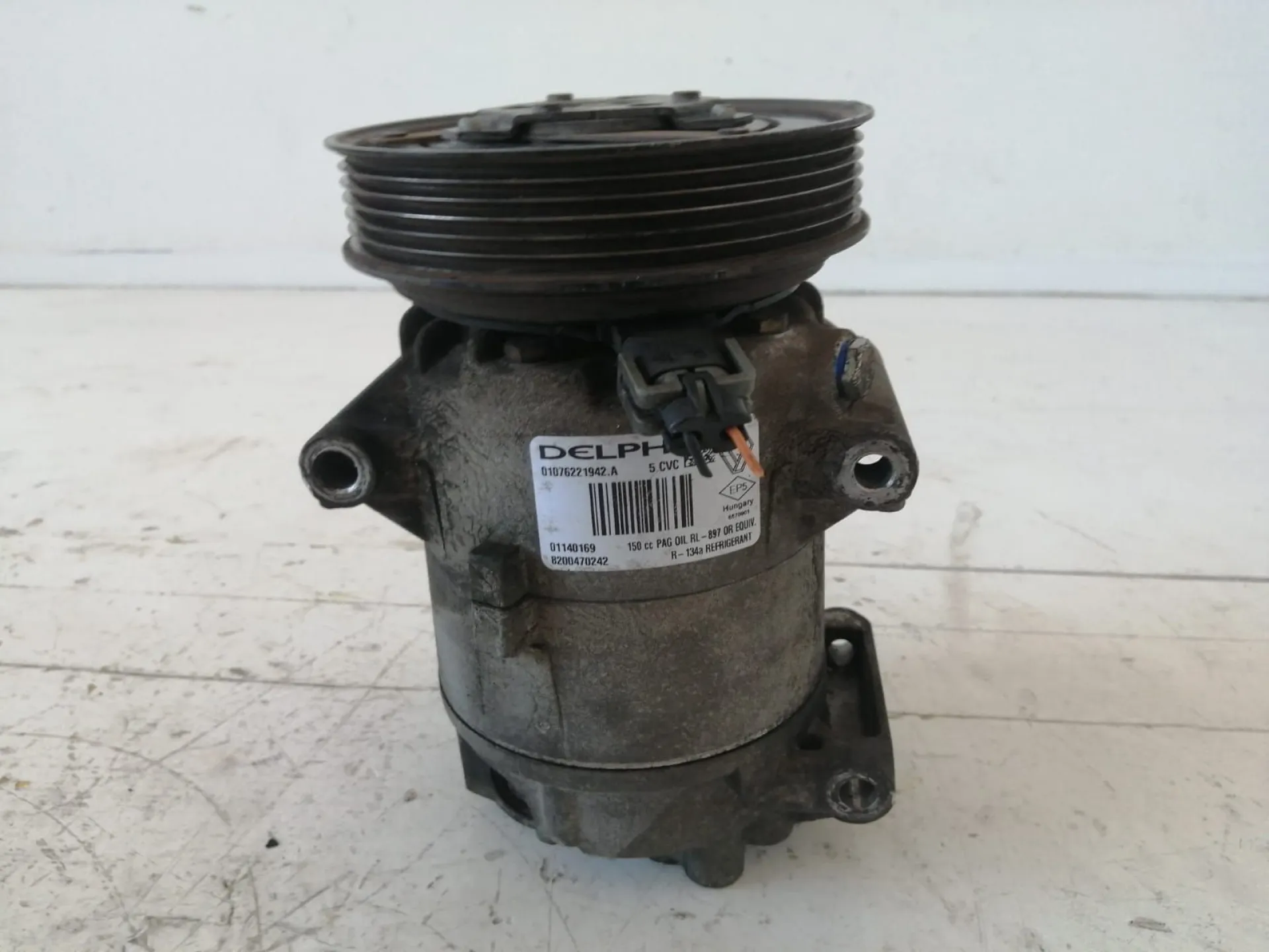 COMPRESSORE A/C con codice 8200470242 da NISSAN Qashqai 1Â° Serie 1500 Diesel (2008)
