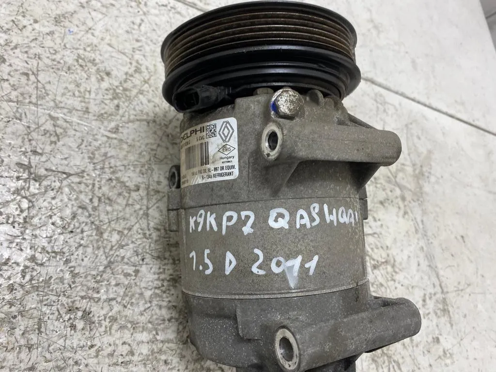 COMPRESSORE A/C con codice 8200600110 da NISSAN Qashqai 2Â° Serie 1500 Diesel con codice motore K9K P7/K9K P7 (2011)