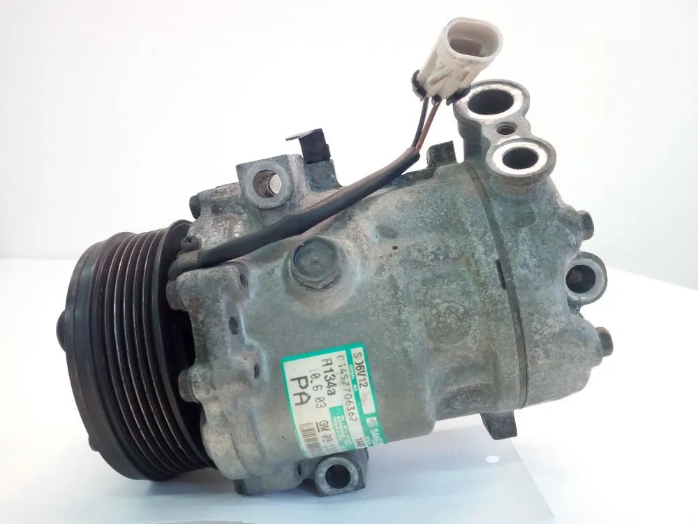 COMPRESSORE A/C con codice 09132922 / 1440F da OPEL Astra G Berlina 1700 Diesel 55 (2002)