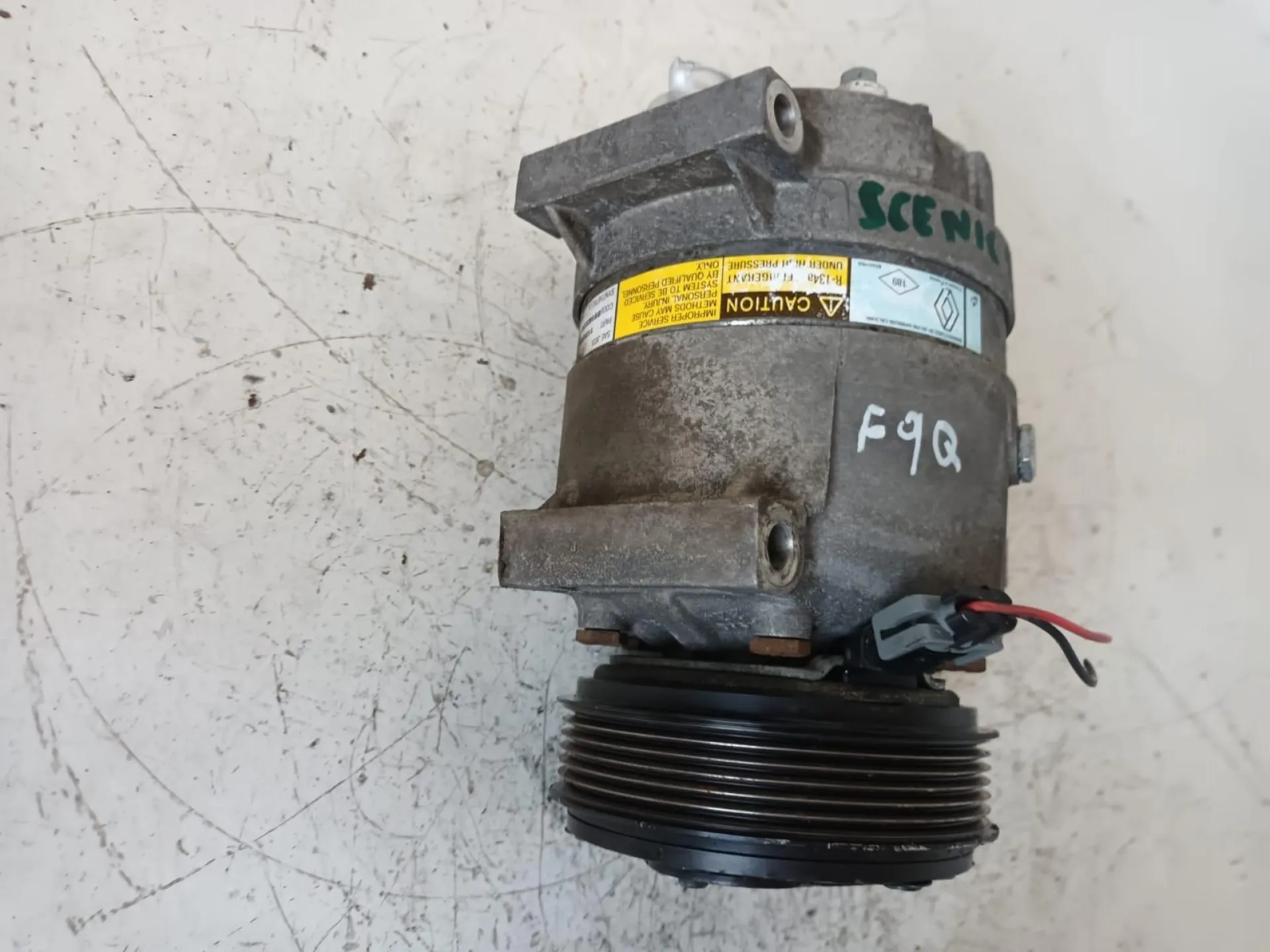 COMPRESSORE A/C con codice 091822207 da RENAULT Scenic Serie (03>09) 1900 Diesel con codice motore F9Q/F9Q (2006)