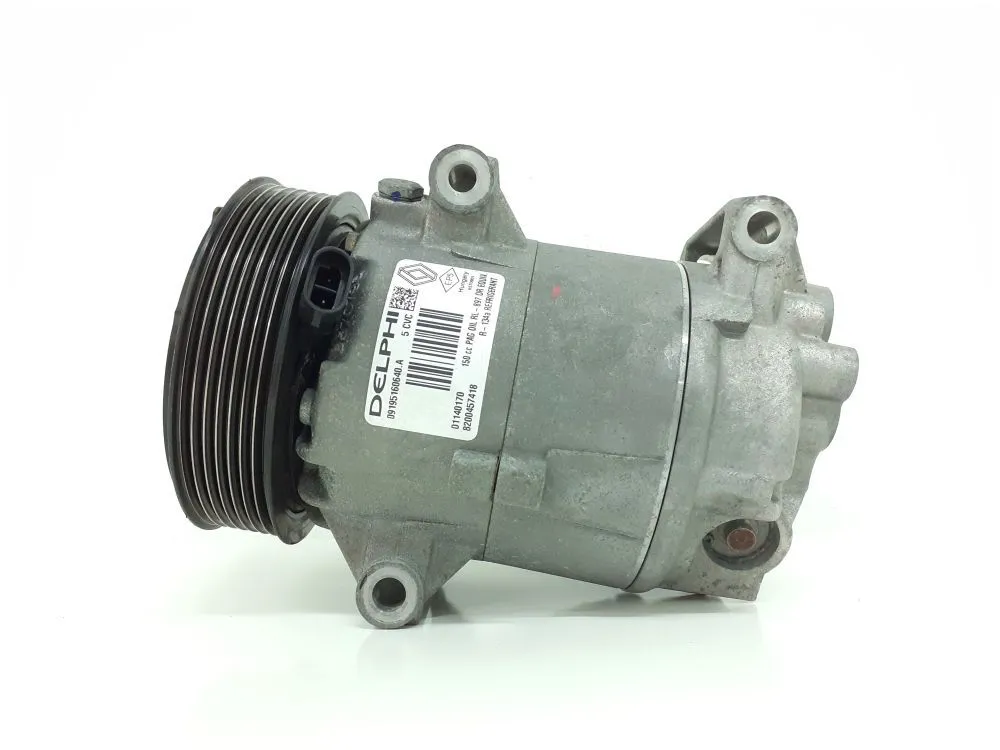 COMPRESSORE A/C con codice 8200457418 da RENAULT Scenic Serie (03>09) 1900 Diesel 96 (2004)