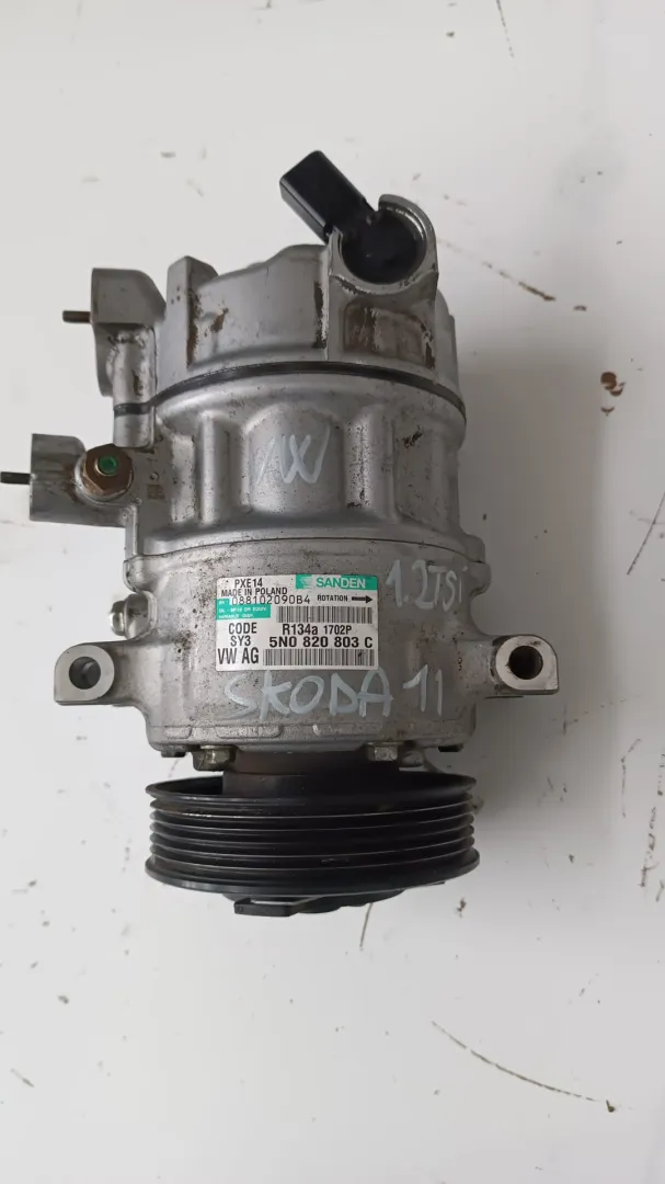 Compressore A/C Skoda Roomster 1.2 TSI 2011 CODICE RICAMBIO : 820803C