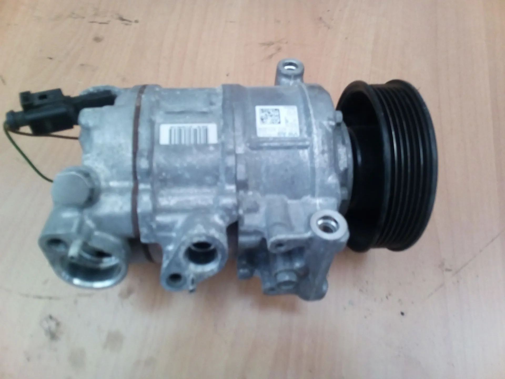 COMPRESSORE A/C VOLKSWAGEN Golf 5 Variant (07>) Diesel (2007)