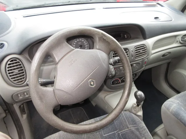 COMPRESSORE CLIMA RENAULT MEGANE SCENIC 99>01