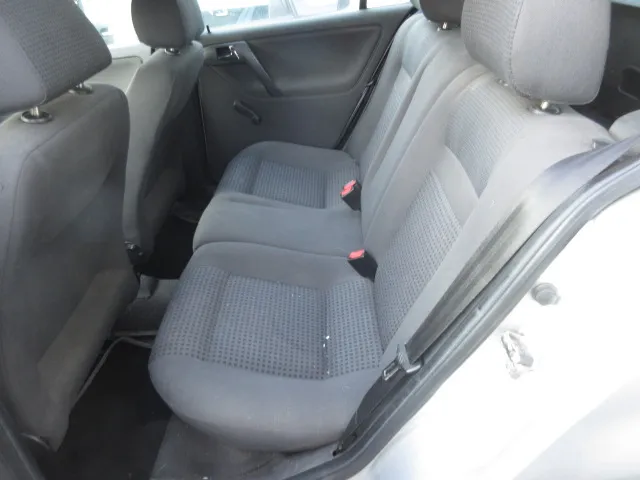CONDENSATORE VOLKSWAGEN POLO 94>00