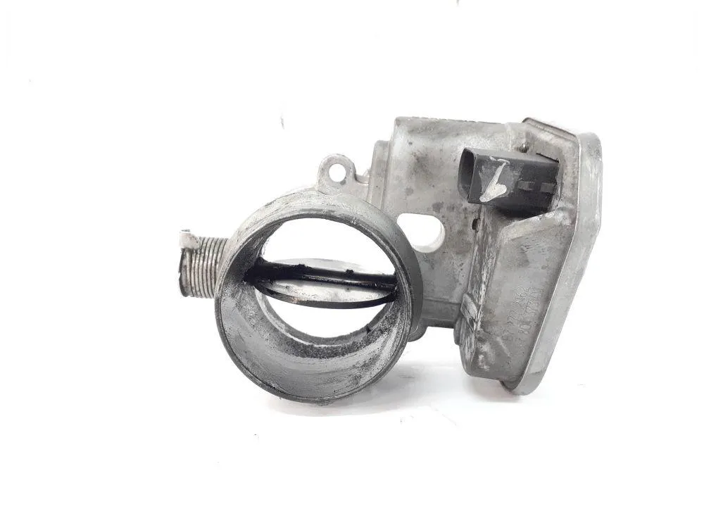CORPO FARFALLATO con codice 780437301 da BMW Serie 1 Serie (E87) (04>07) (2008)