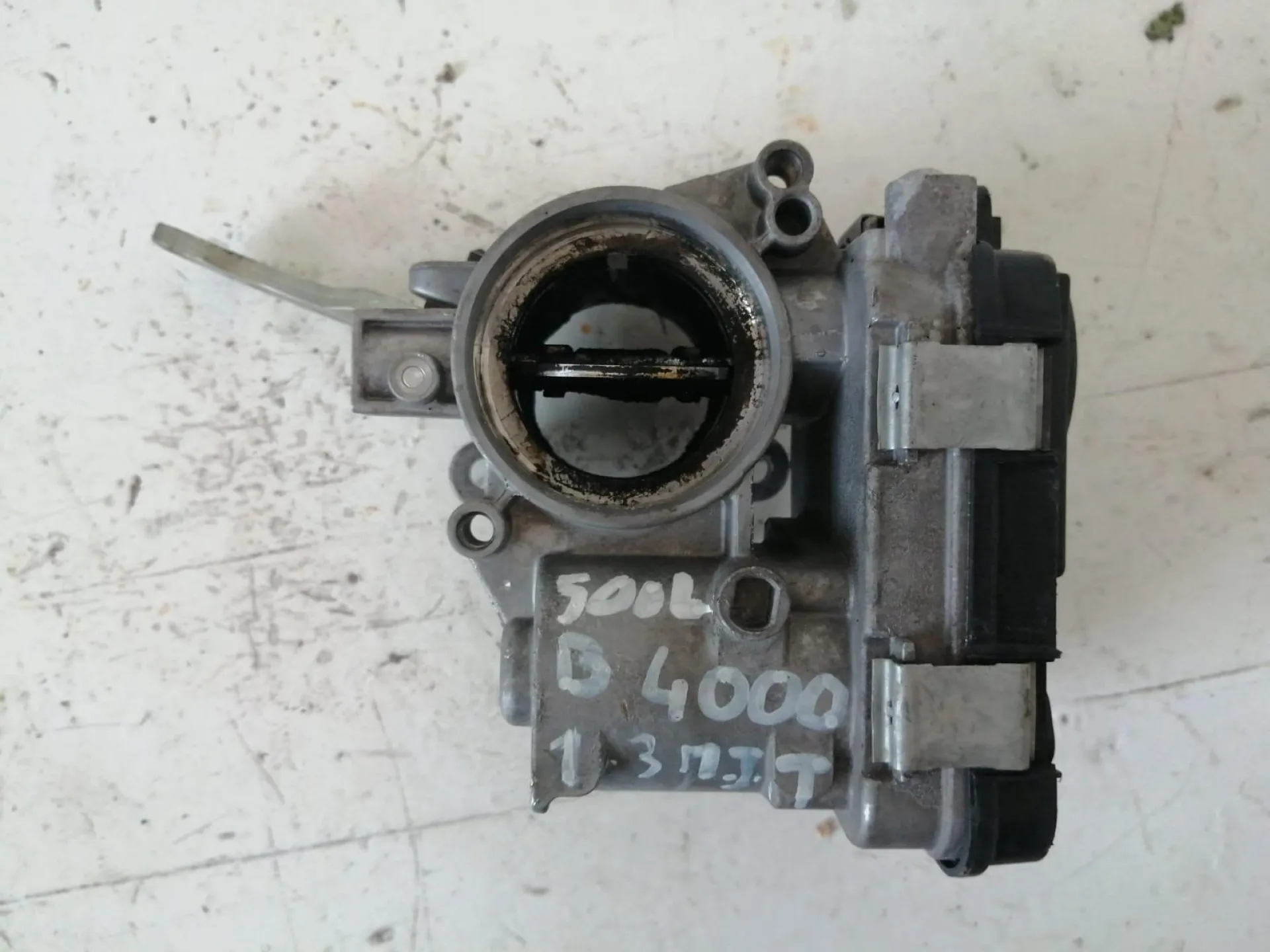 CORPO FARFALLATO con codice 55255919 da FIAT 500 L Serie (351_352) (12>) 1300 Diesel (2015)