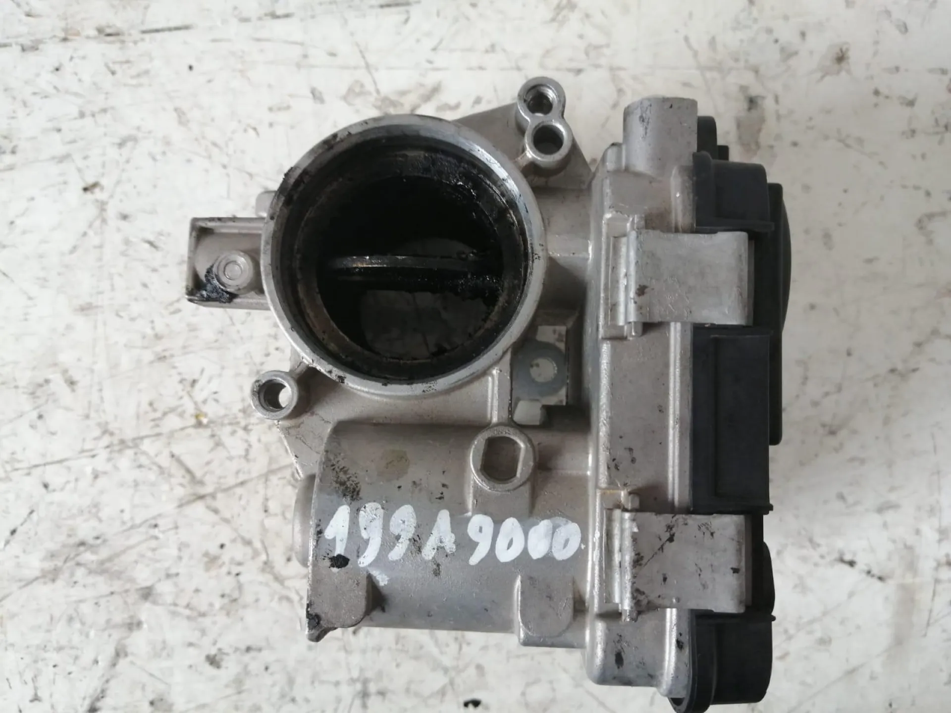 CORPO FARFALLATO con codice 55255919 da FIAT Grande Punto 3Â° Serie 1300 Diesel con codice motore 199A9000/199A9000 (2012)