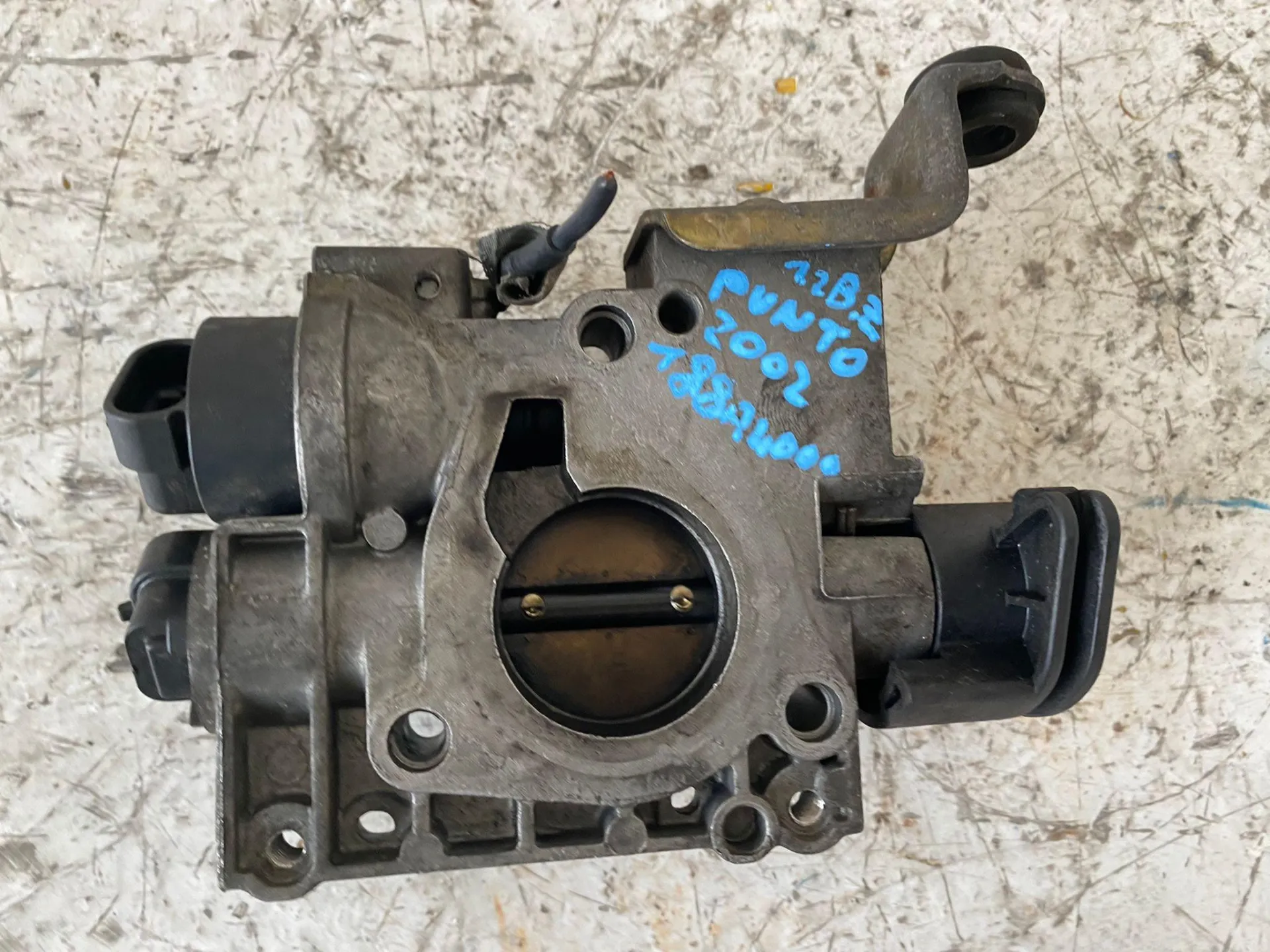 CORPO FARFALLATO FIAT Punto Berlina 3P 2Â° Serie 1200 Benzina con codice motore 188A4000/188A4000 (2002)