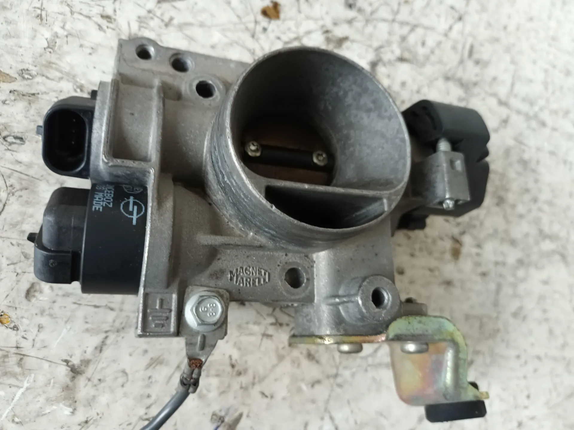 CORPO FARFALLATO FIAT Punto Berlina 3P 3Â° Serie 1200 Benzina con codice motore 188A4000 (2009)