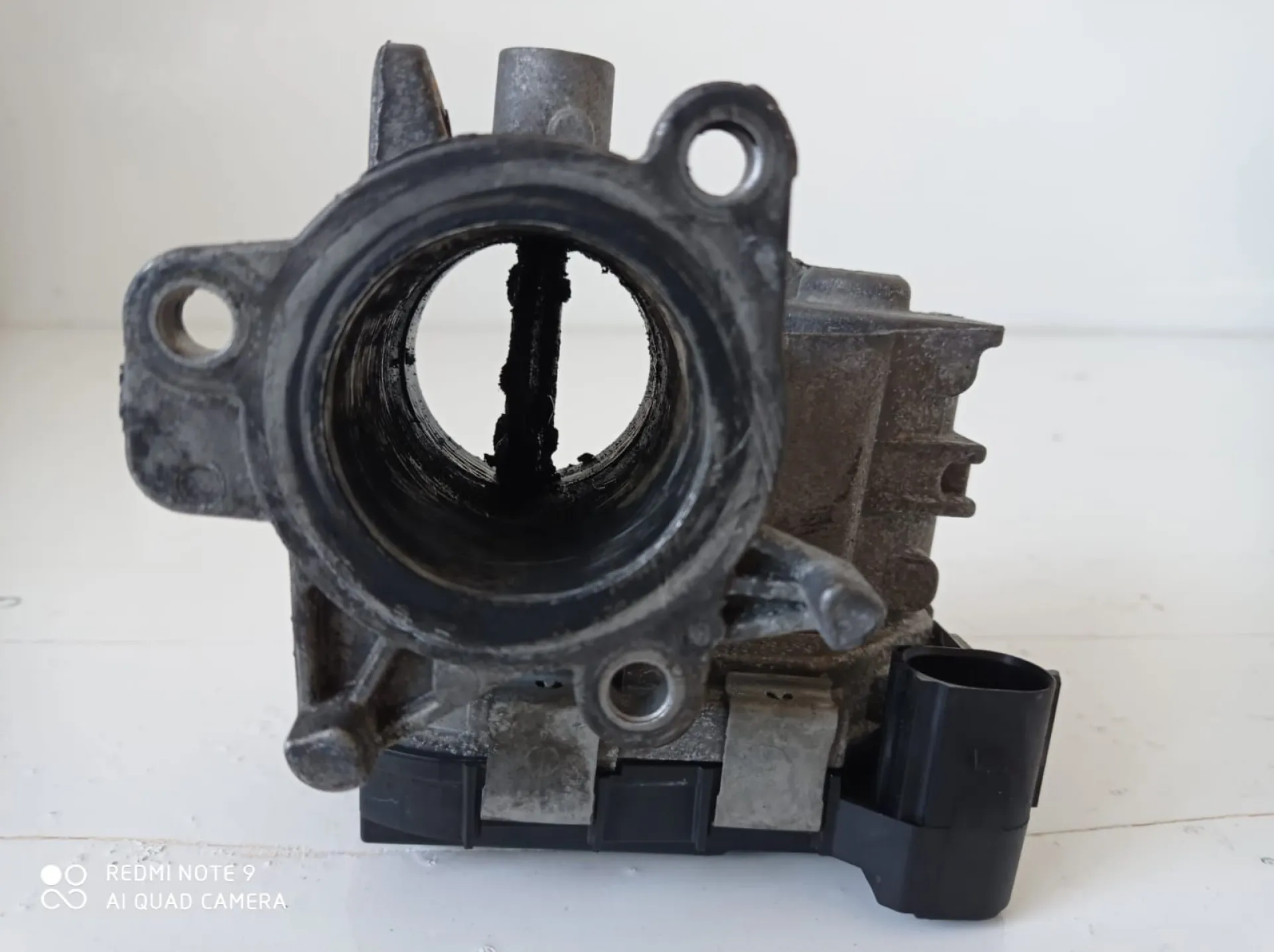 CORPO FARFALLATO con codice 55213019 da LANCIA Ypsilon 4Â° Serie 1300 Diesel (2014)
