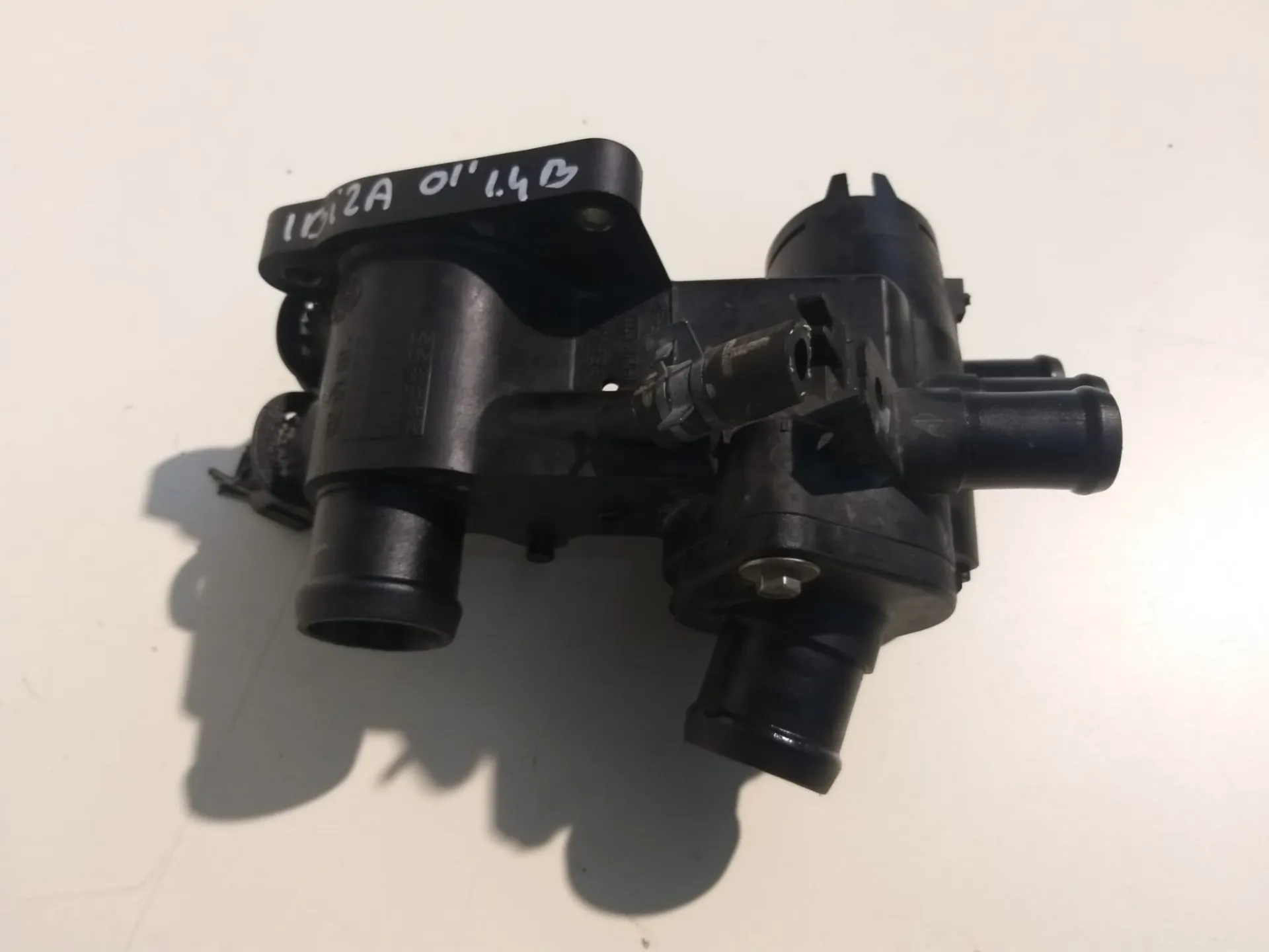 Corpo termostato Seat Ibiza 1.4 B del 2001