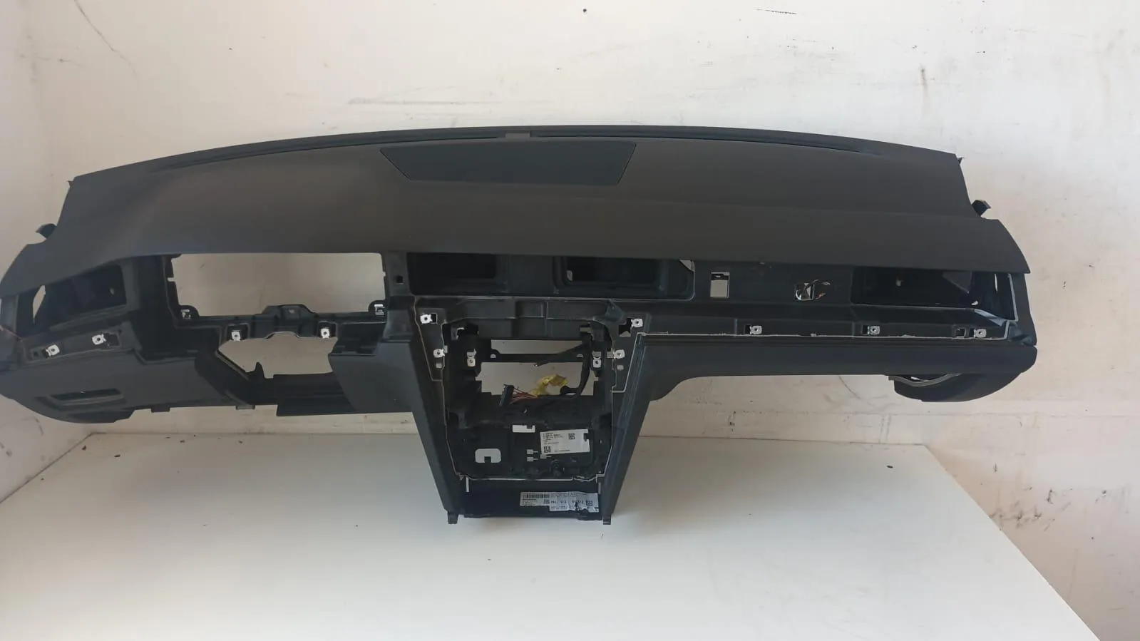 CRUSCOTTO SENZA AIRBAG PASSEGGERO VOLKSWAGEN Passat Variant 5Â° Serie 2000 Diesel 110 con codice motore DFG/DFG (2019)