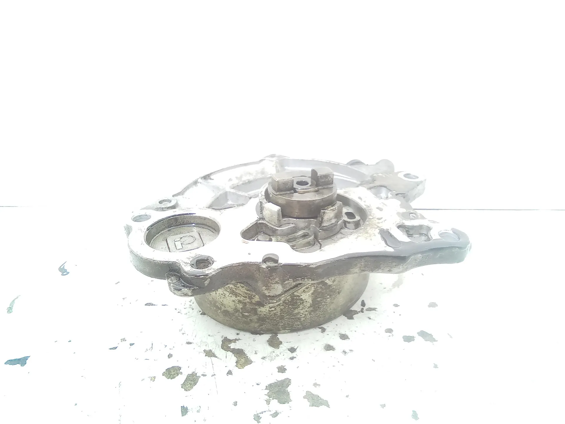 DEPRESSORE FRENI POMPA A VUOTO con codice 03l145100h da VOLKSWAGEN Crafter Combi (2E) (06>) 2000 Diesel (2012)