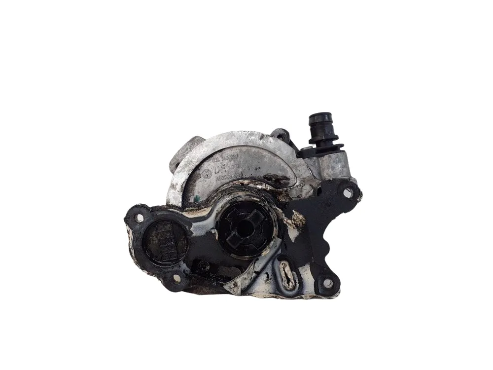 DEPRESSORE FRENI POMPA A VUOTO con codice 03L145207 da VOLKSWAGEN Golf 6 Berlina (08>12) 1600 Diesel 77 kW / 105 CV con codice motore CAY/CAYC (2011)