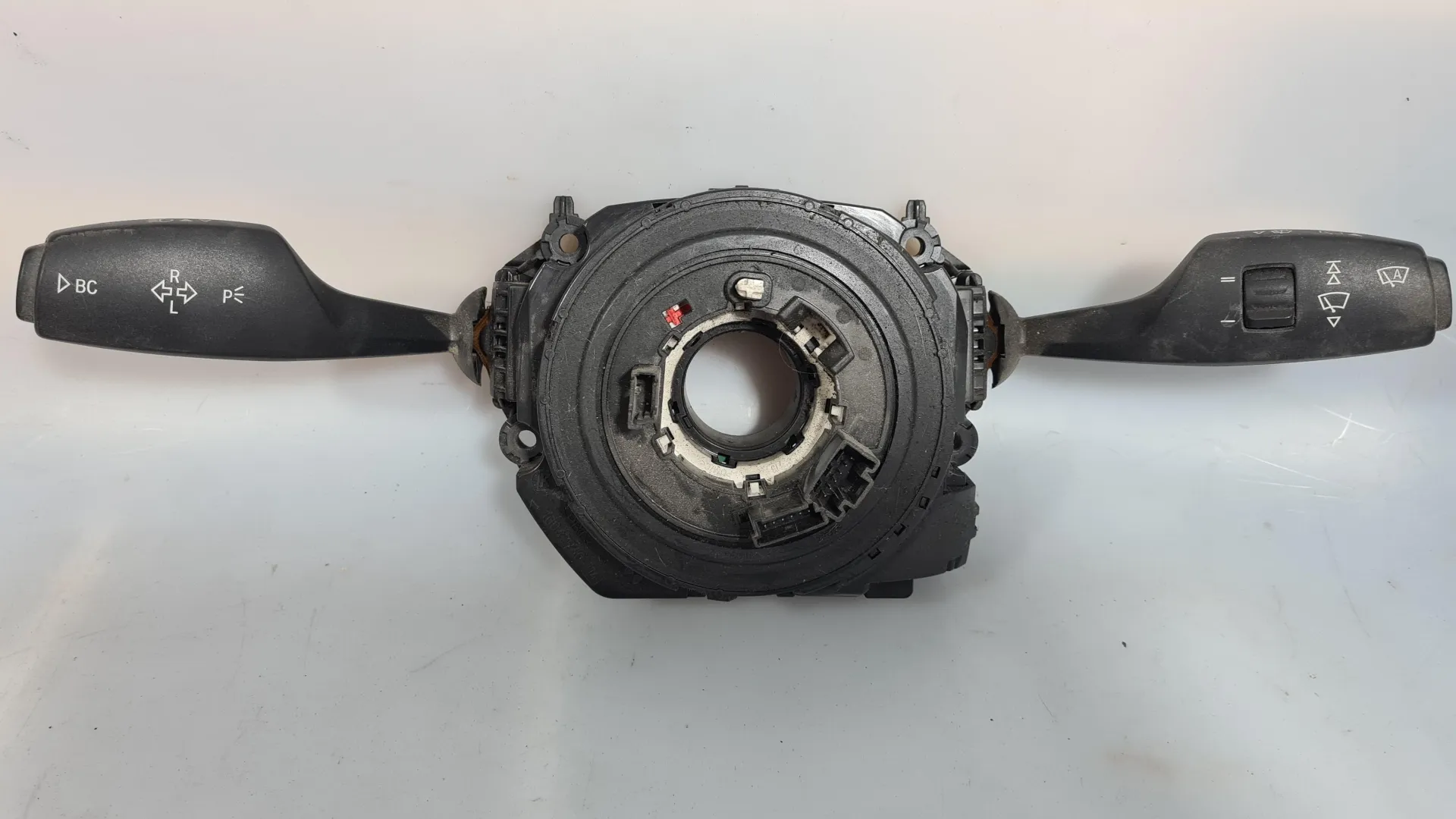 DEVIOLUCI con codice 10093907-02 da BMW Serie 1 Coupè (E82) (04>13)