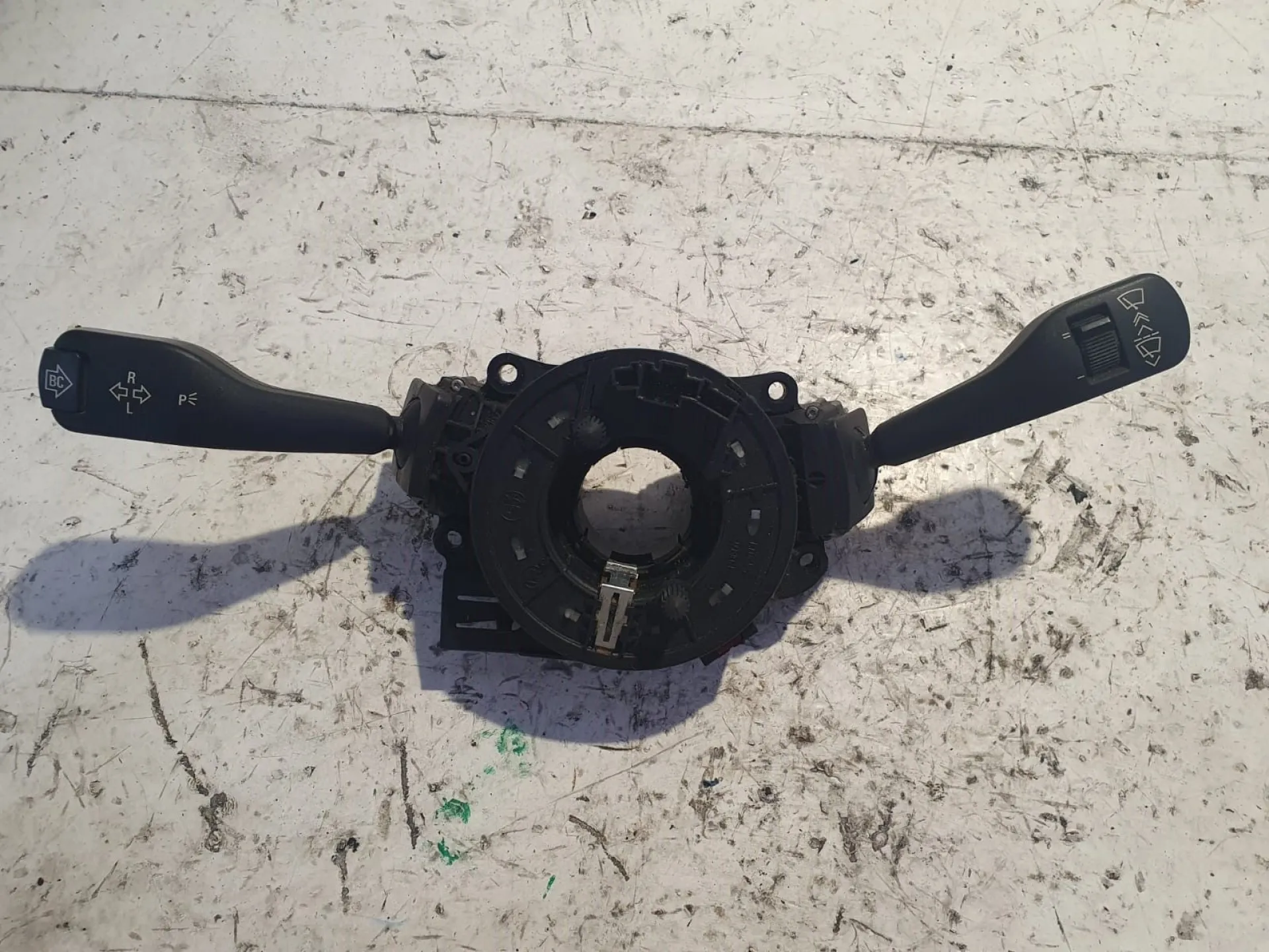 DEVIOLUCI con codice 363668M / 01104010 / 363669 / 01 204020 / 542001 / 6131 8377488.9.9 da BMW Serie 1 Serie (E87) (07>) Diesel (2007)