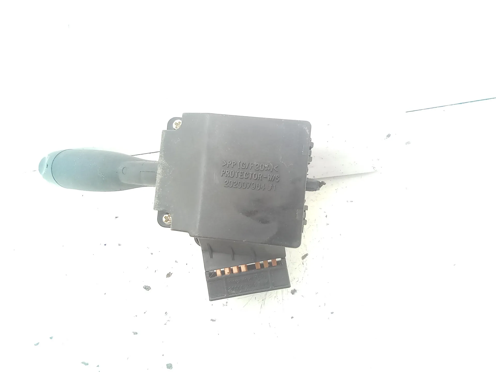 DEVIOLUCI DESTRO con codice 202007962 da HYUNDAI i10 1Â° Serie 1100 Bifuel/Gas 48 kW / 65 CV (2010)