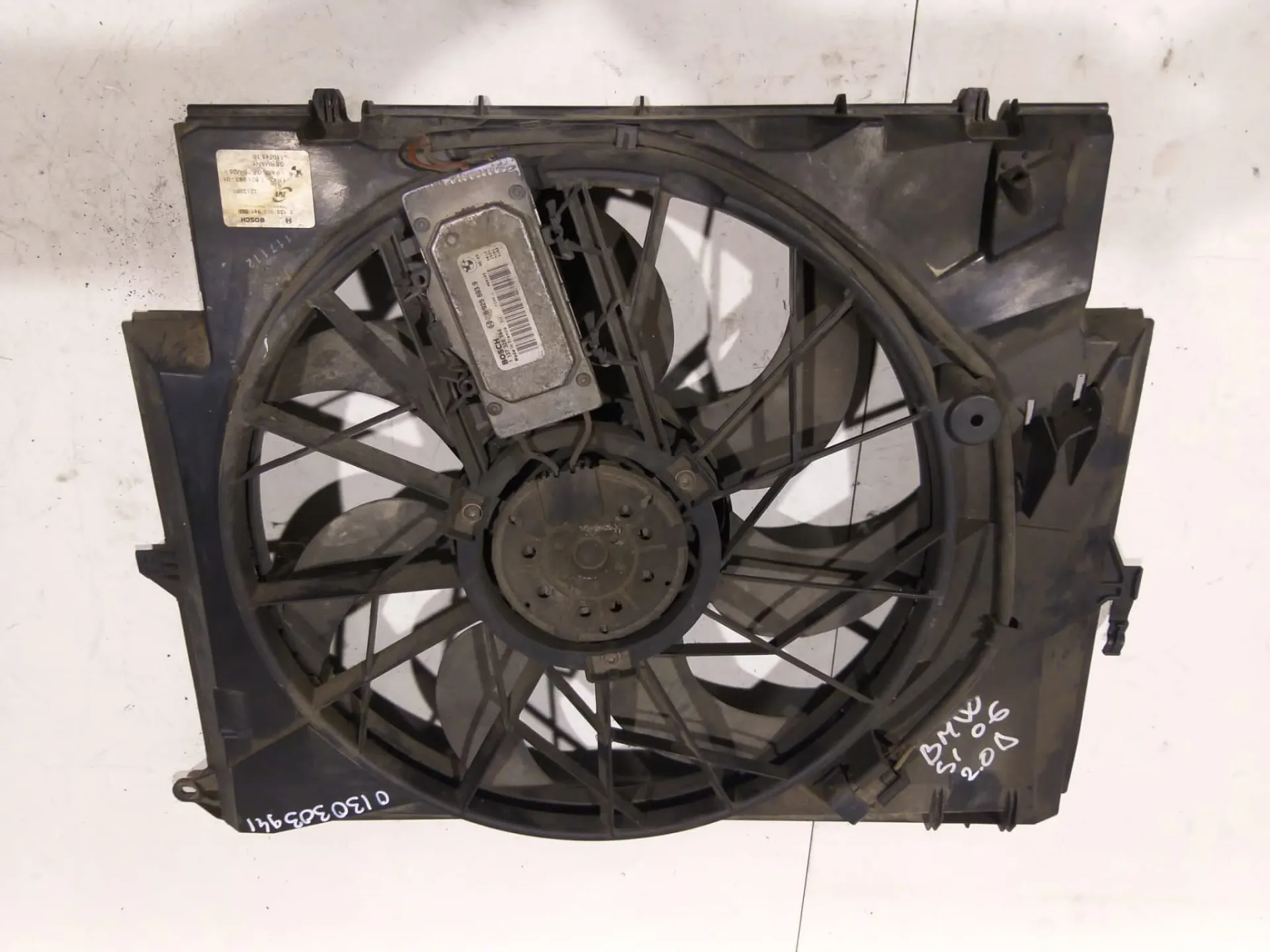 Elettroventola BMW Serie 1° 2.0 D del 2006 CODICE RICAMBIO : 0130303941