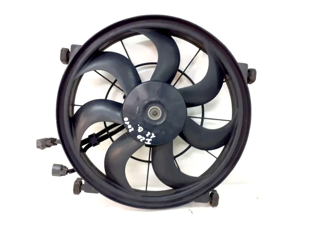 ELETTROVENTOLA con codice 252311G340 da HYUNDAI i20 1Â° Serie 1200 Benzina 57 (2010)