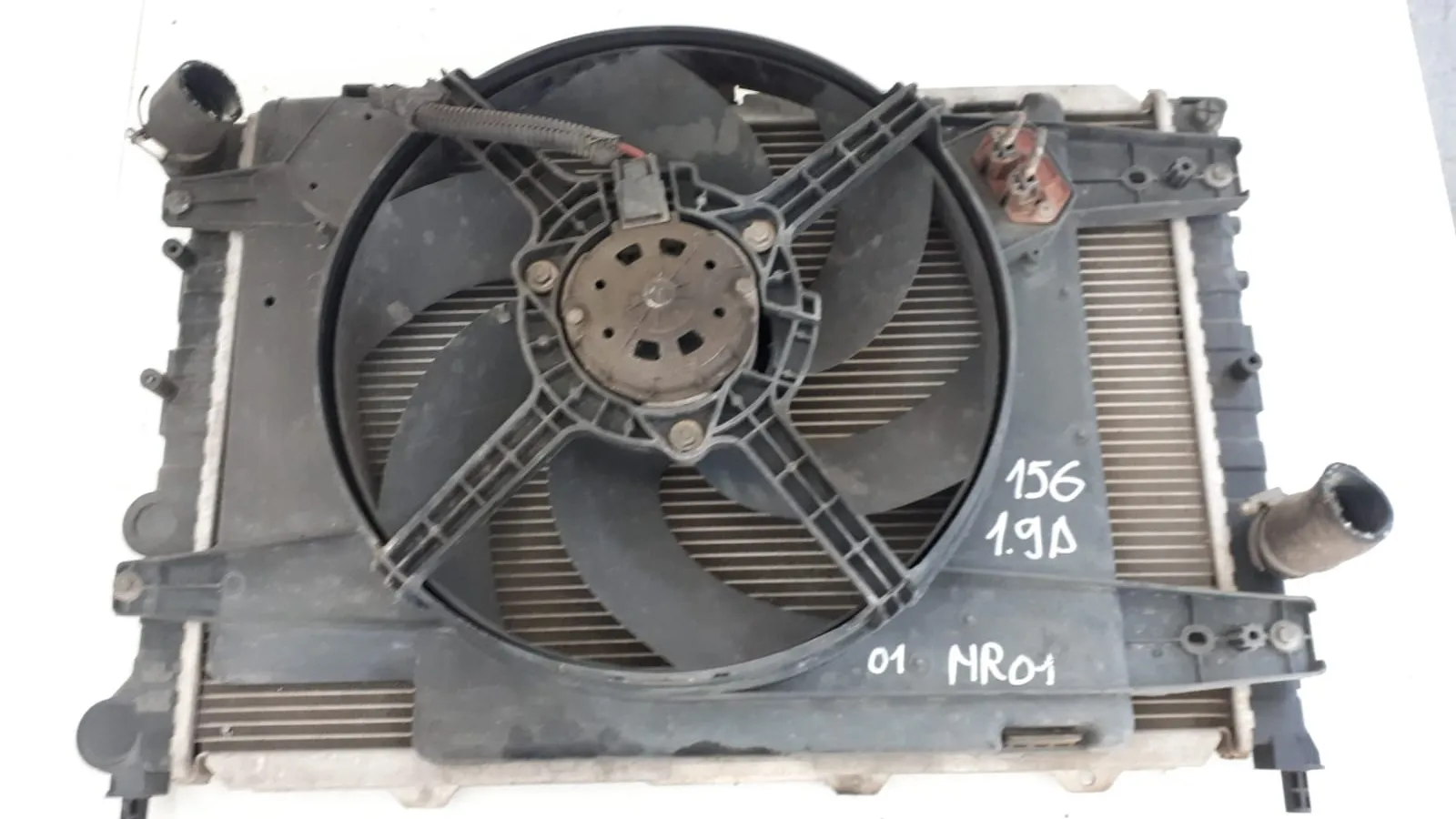 Elettroventola / Ventola Radiatore + Radiatore Acqua Alfa 156 del 2001 1.9 DIesel