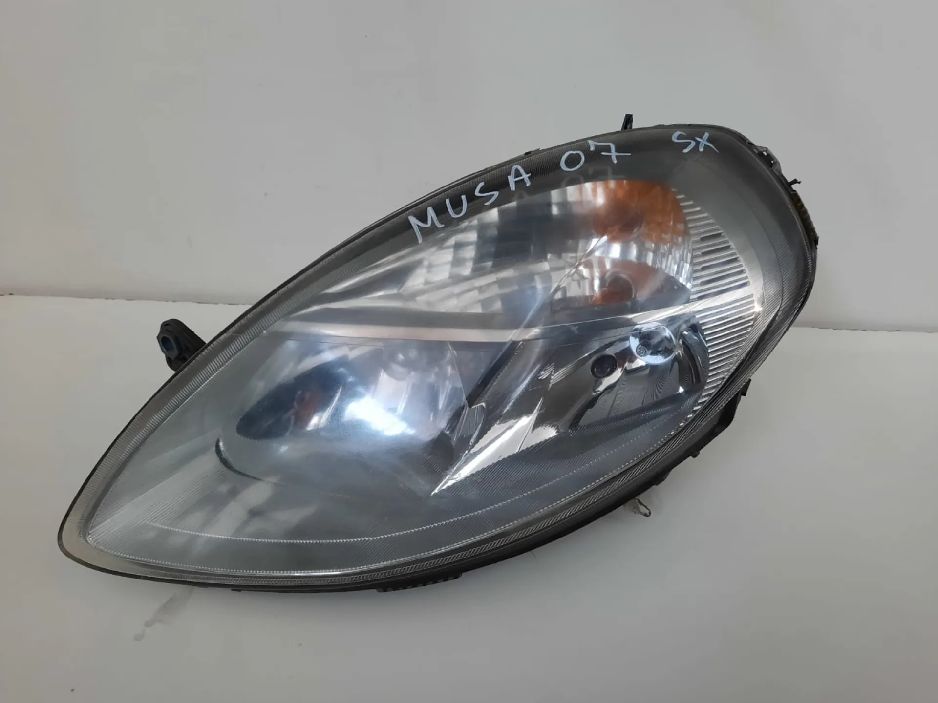 Fanale anteriore sinistro Lancia Musa del 2007 1.9 Diesel