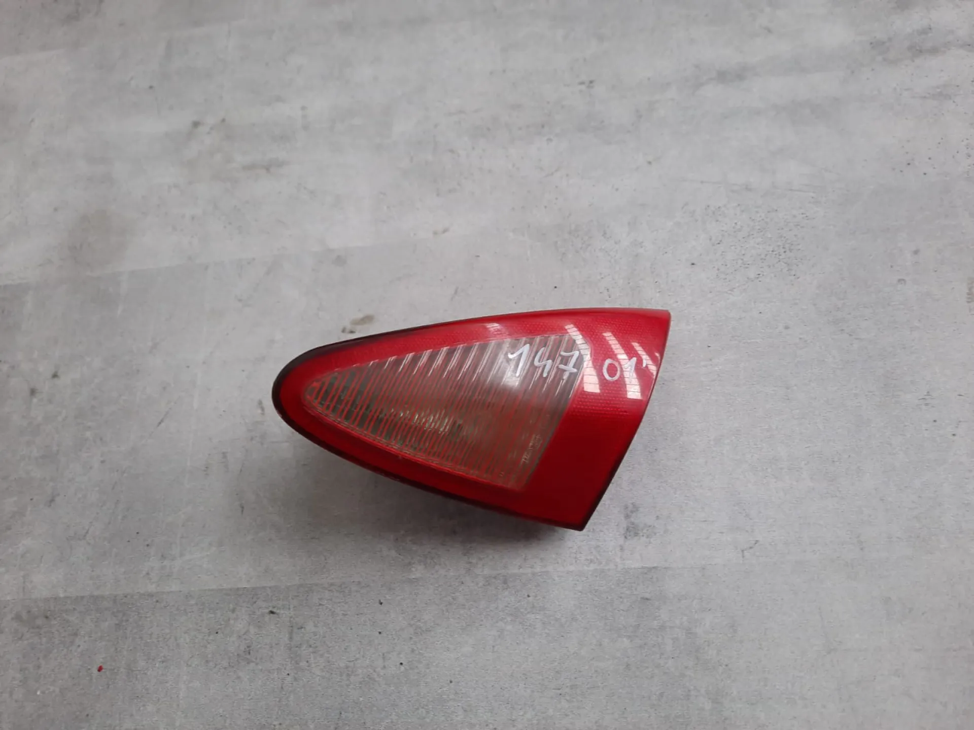 Fanale posteriore sinistro Alfa Romeo 147 1.9 D del 2001