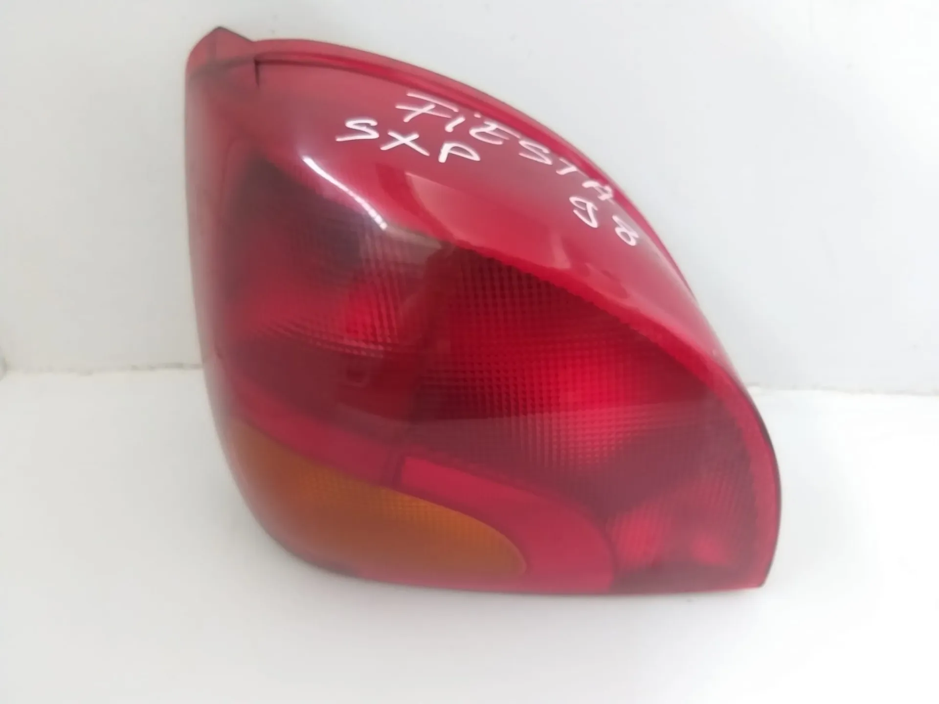 Fanale posteriore sinistro Ford Fiesta del 1998