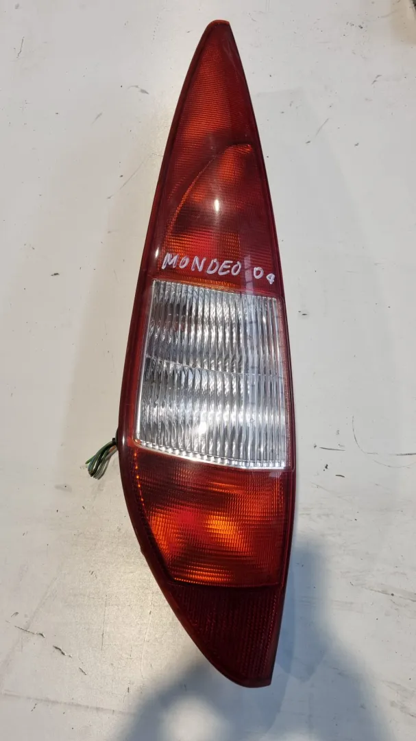Fanale posteriore sinistro Ford Mondeo 2003 2.0 Diesel