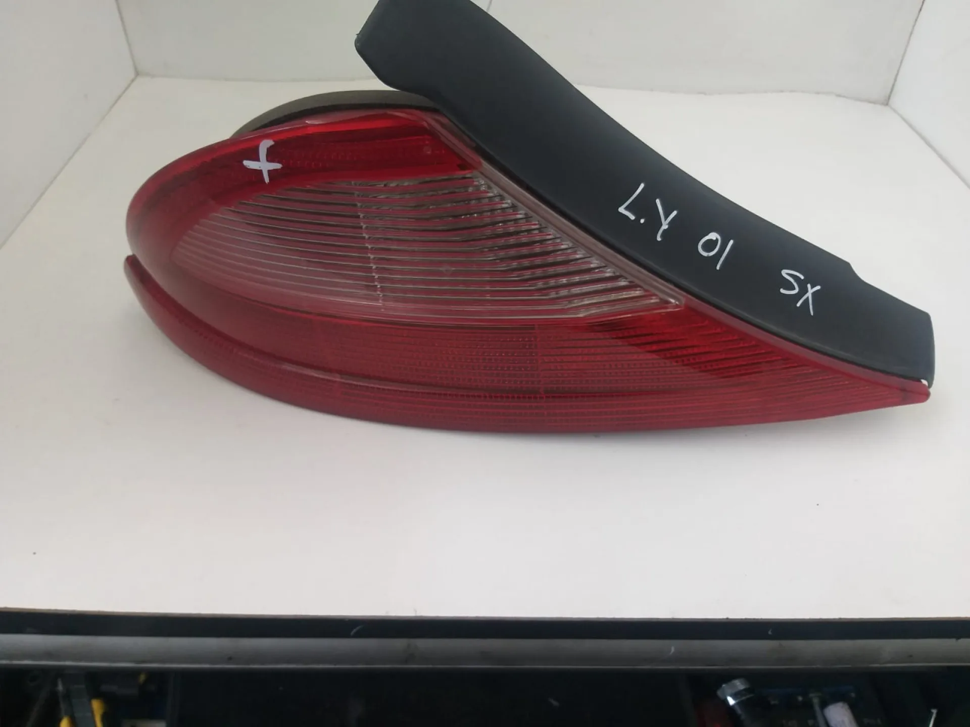 Fanale posteriore sinistro Lancia Ypsilon del 2001 1.2 Benzina