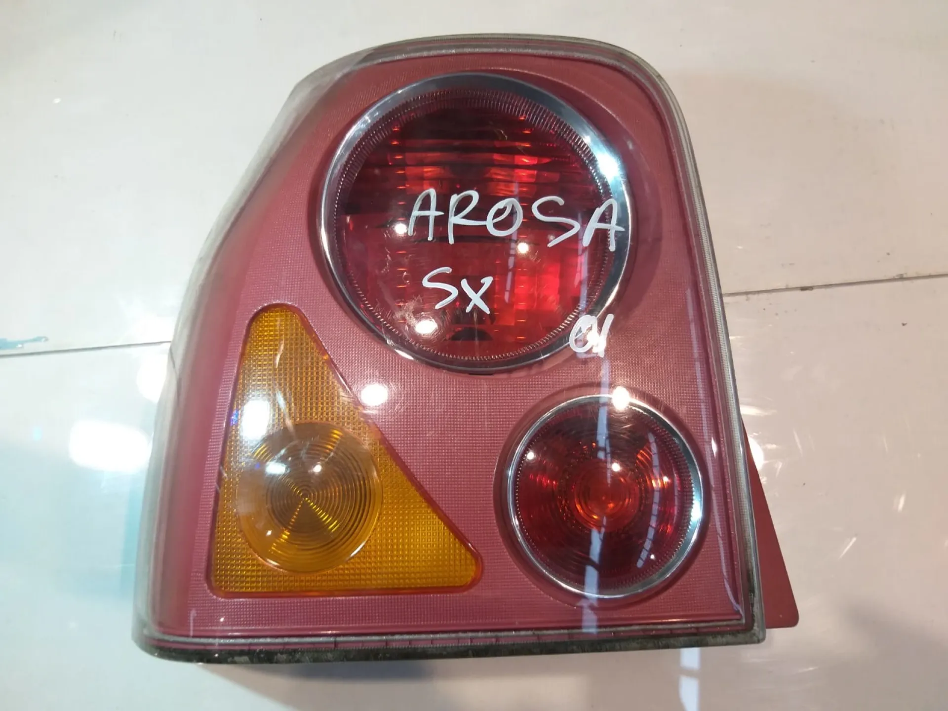 Fanale posteriore sinistro Seat Arosa del 2001