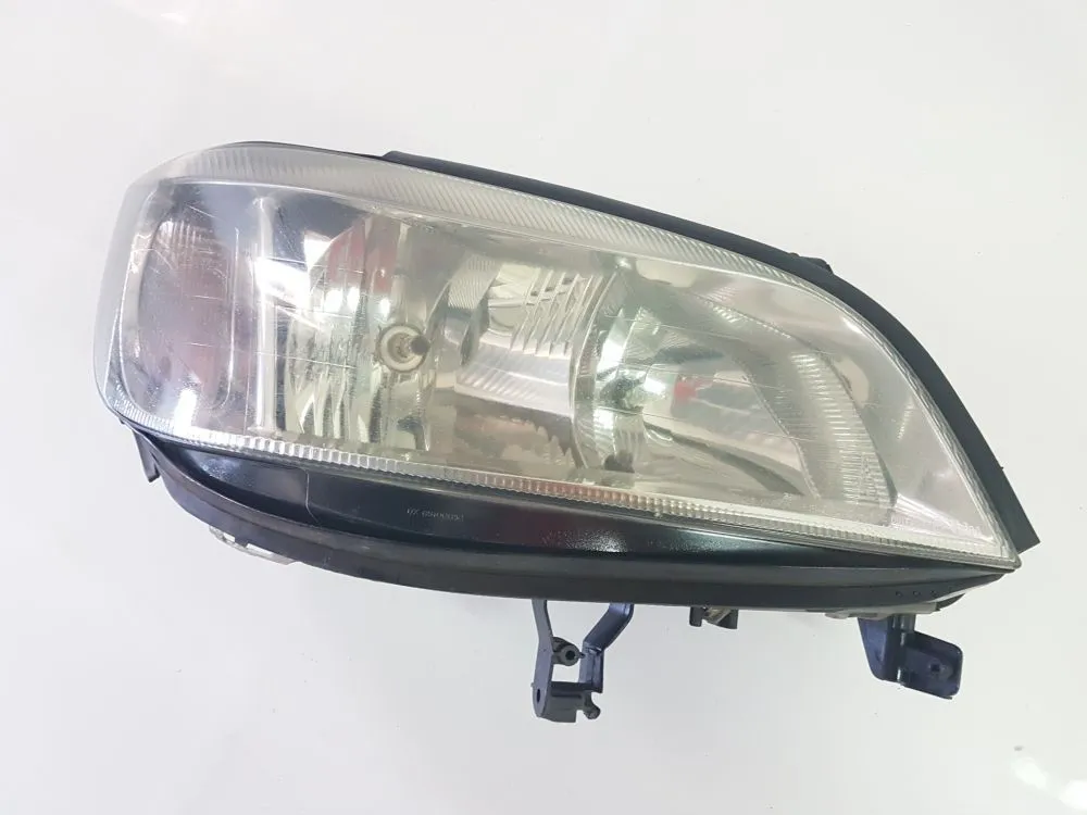 FARO ANTERIORE DESTRO PASSEGGERO con codice 1216276 da OPEL Zafira A 2000 Diesel 74 (2003)