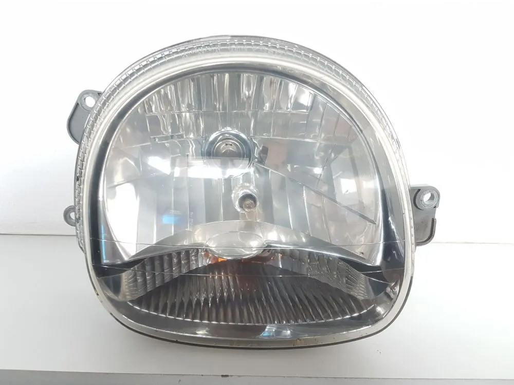 FARO ANTERIORE DESTRO PASSEGGERO con codice 7701049687 da RENAULT Twingo I serie (00>07) 1200 Benzina 55 (2004)