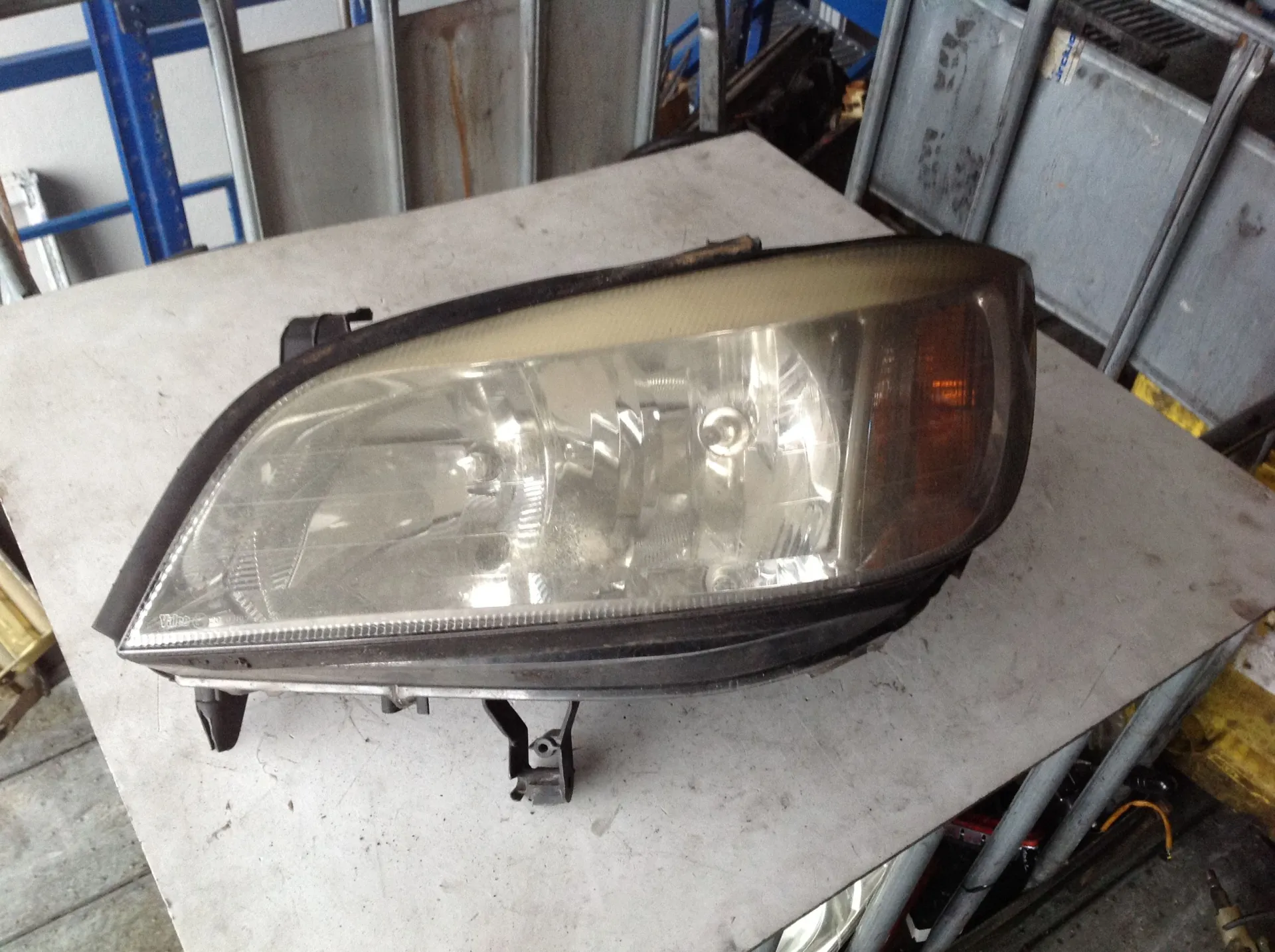 FARO ANTERIORE SINISTRO GUIDA OPEL Zafira A Diesel