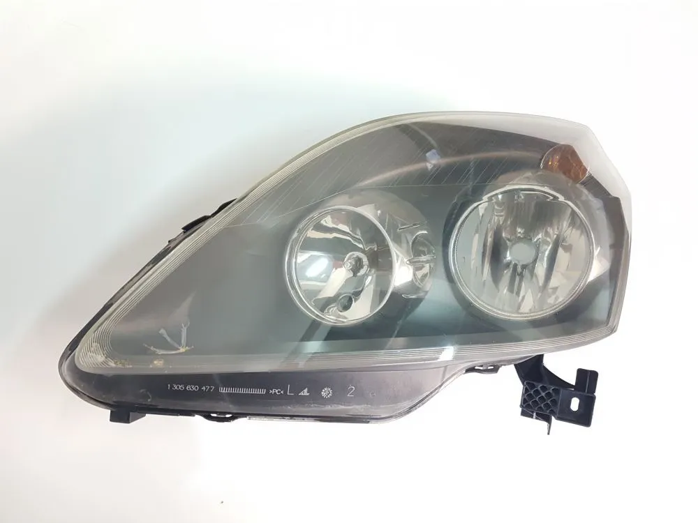 FARO ANTERIORE SINISTRO con codice 13252472 da GUIDA OPEL Zafira B 1900 Diesel 88 (2008)