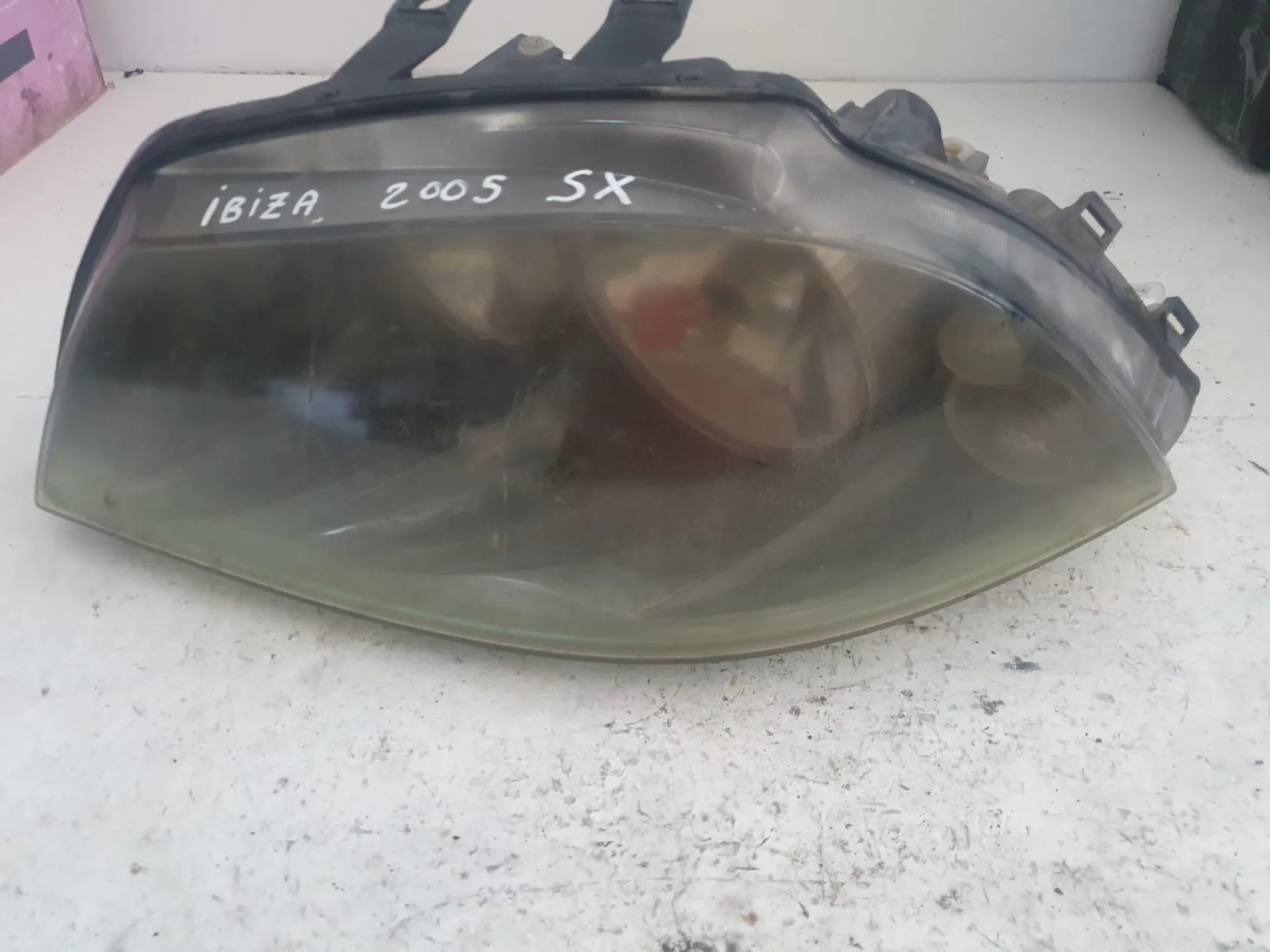 FARO ANTERIORE SINISTRO GUIDA SEAT Ibiza Serie (05>08) Benzina (2005)