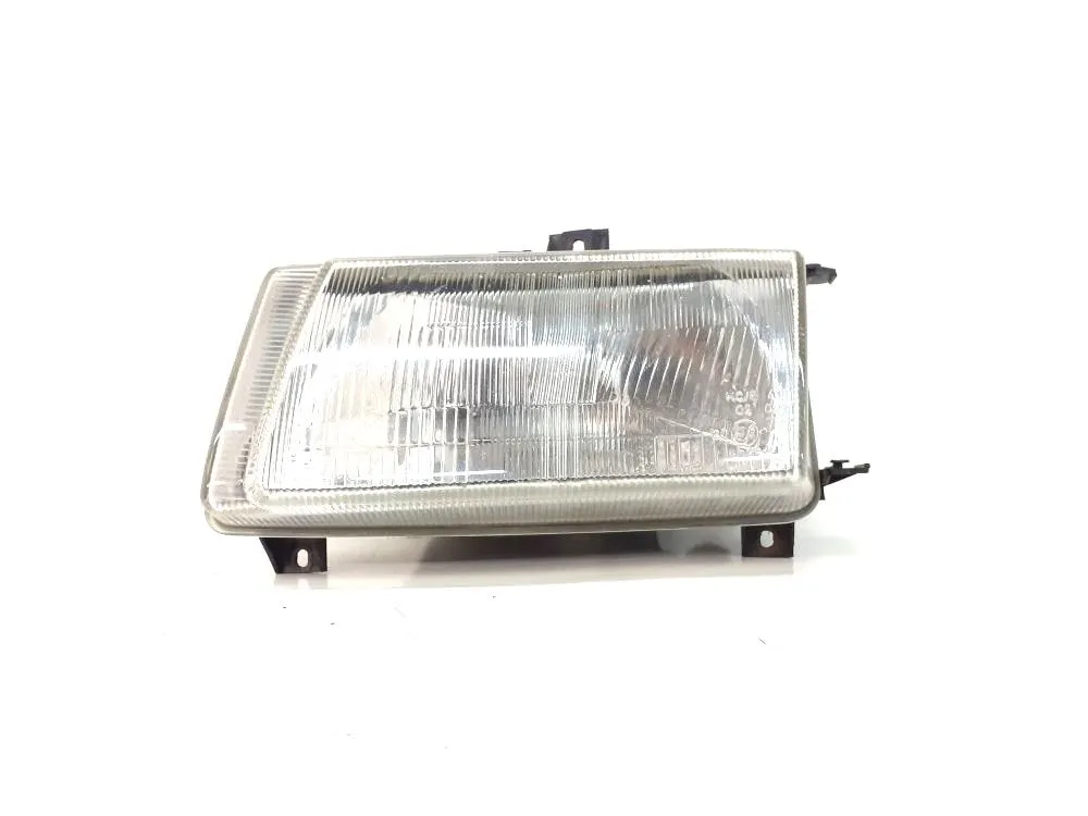 FARO ANTERIORE SINISTRO GUIDA con codice 6K59411009C / 67743851 da VOLKSWAGEN Polo Variant 1400 Benzina 44 (1998)
