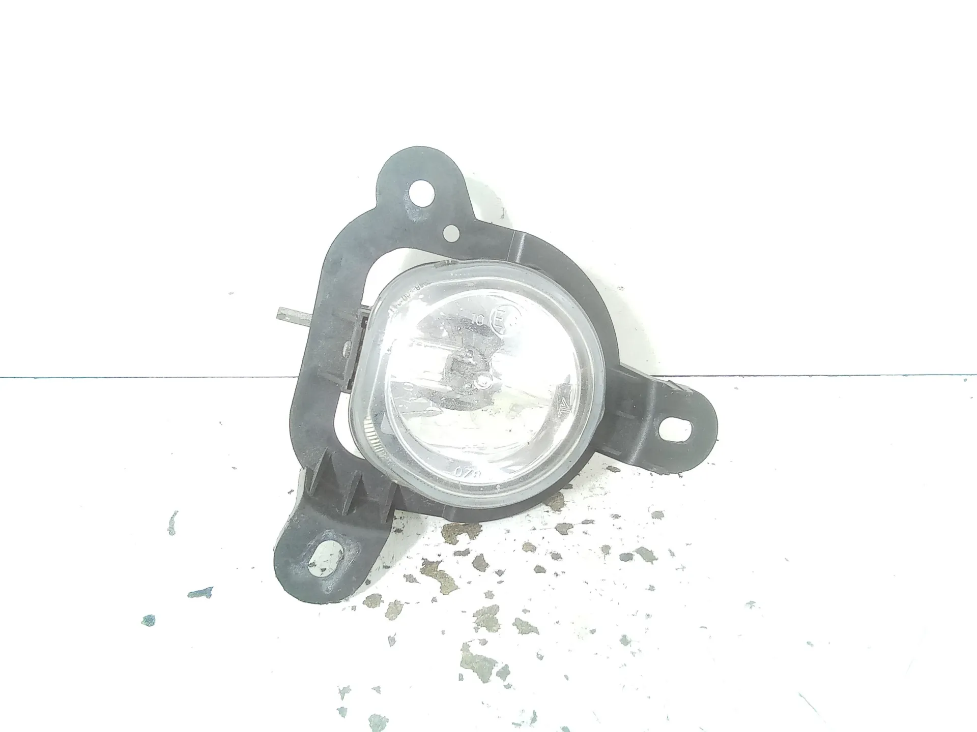 FENDINEBBIA ANTERIORE DX con codice 505085940 da ALFA ROMEO Mito Serie (955_) (08>) 1600 Diesel 88 (2010)