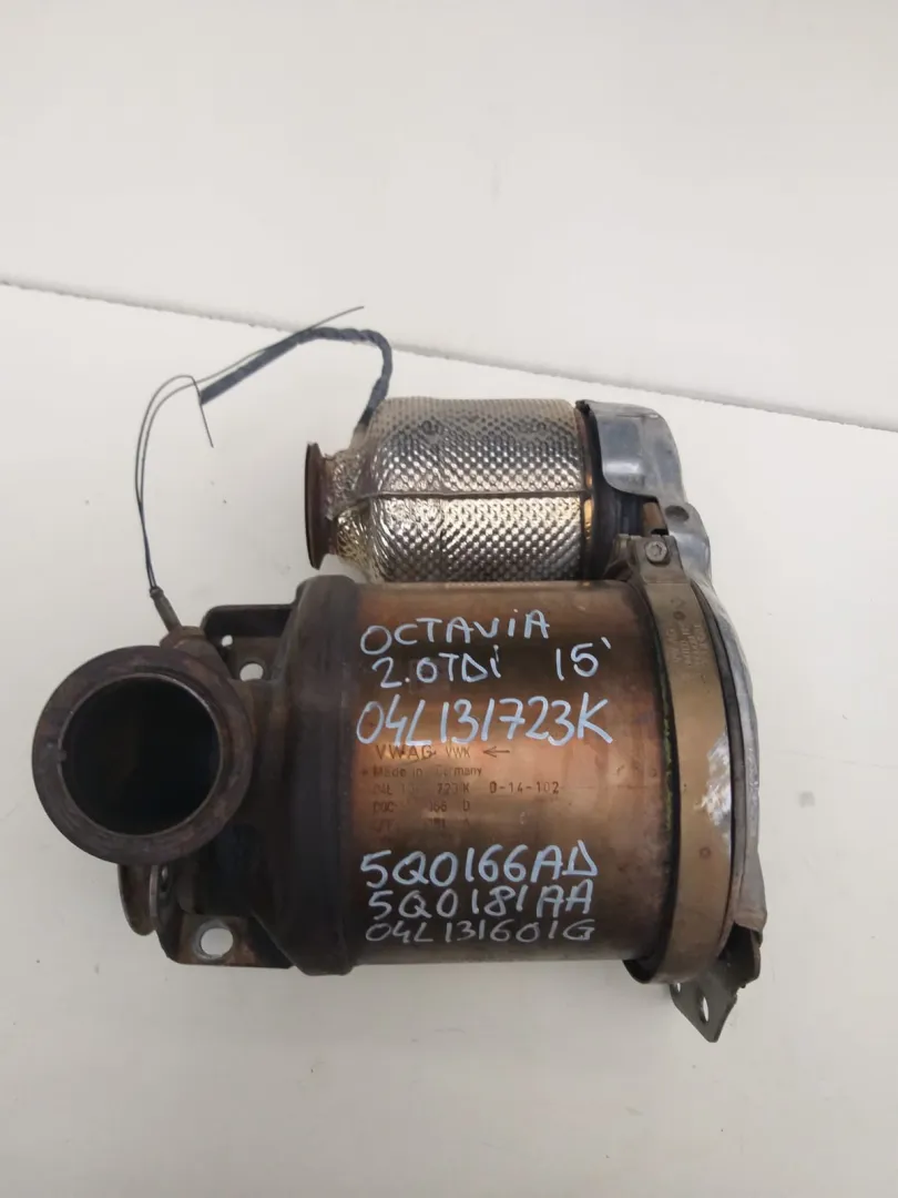 Filtro antiparticolato Skoda Octavia 2.0 D del 2015 CODICE RICAMBIO : 04L131601G