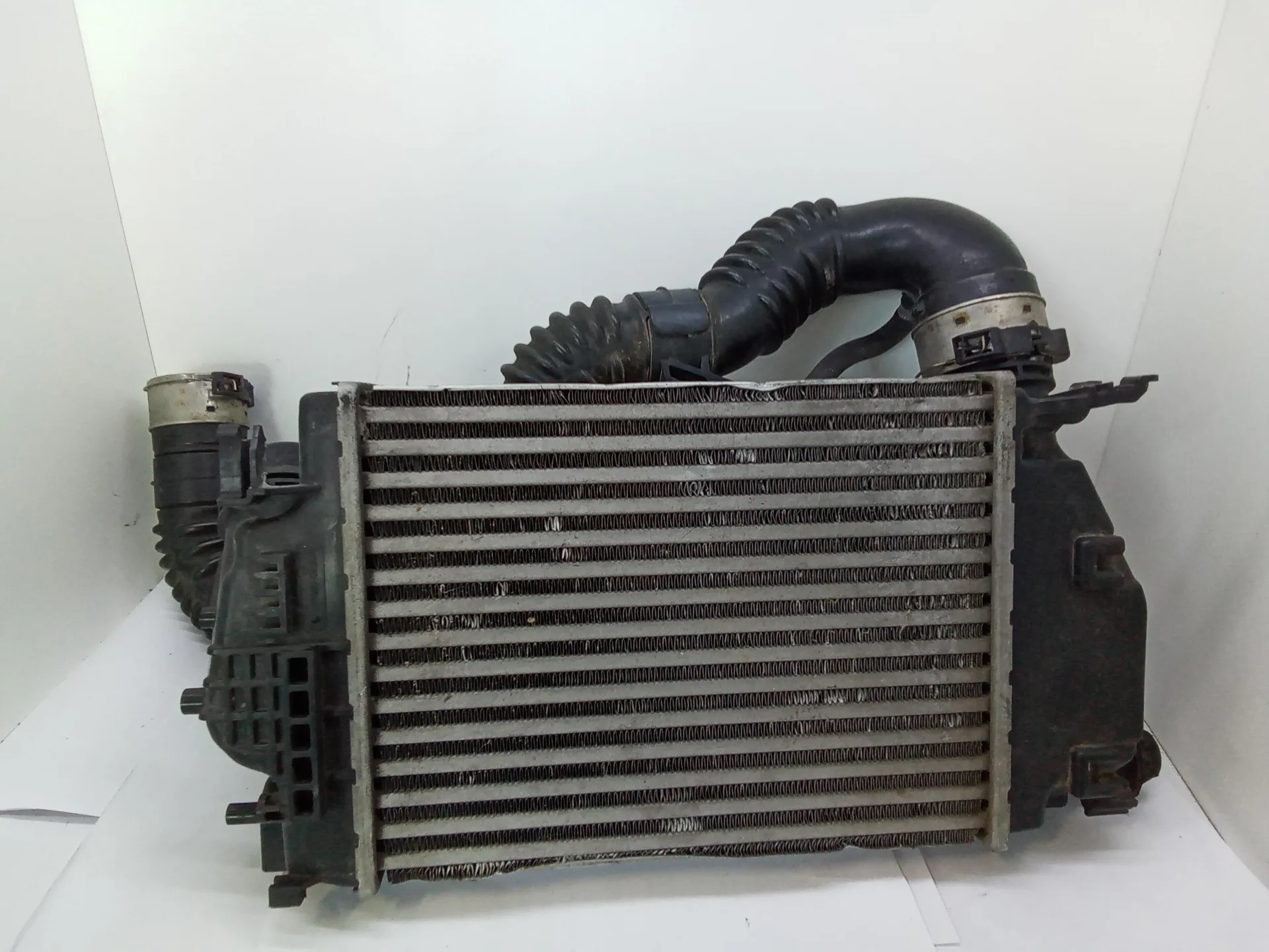 INTERCOOLER con codice T50460b da NISSAN Qashqai Serie 2000 Diesel 110 (2015)