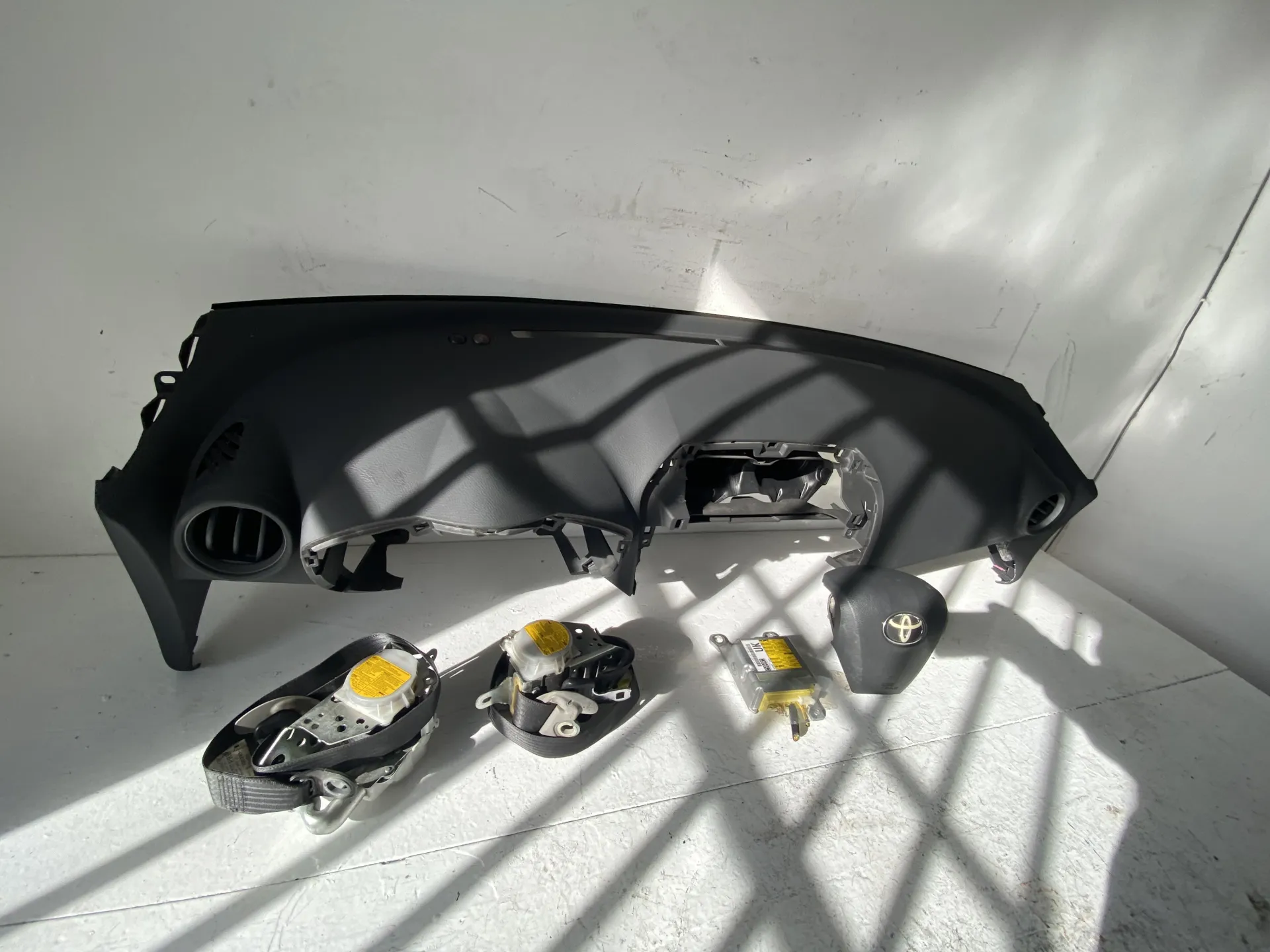 KIT AIRBAG COMPLETO TOYOTA Rav4 5Â° Serie 2200 Diesel con codice motore 2AD FTV/2AD FTV (2012)