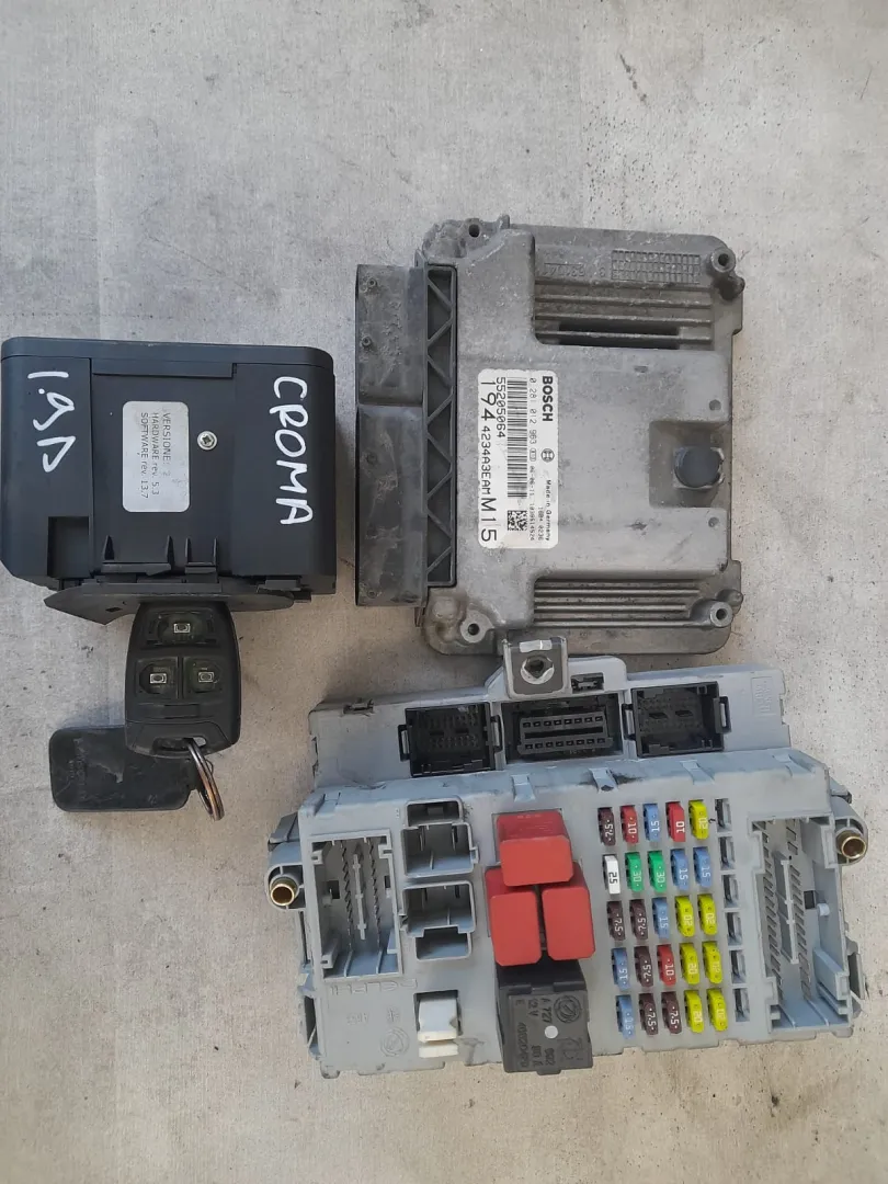 Kit centralina Fiat Croma del 2007 1.9 Diesel CODICE RICAMBIO : 55205064