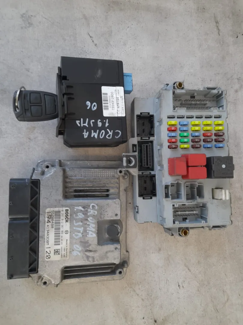 Kit centralina Fiat Croma del 2007 1.9 Diesel CODICE RICAMBIO : 0281012961