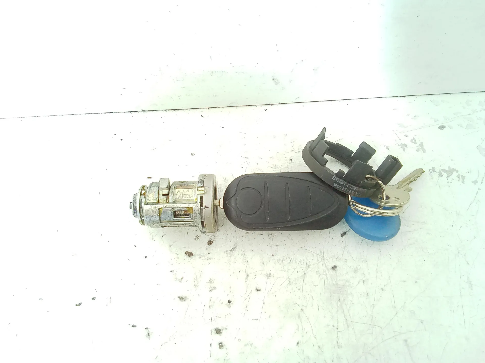 KIT CENTRALINA MOTORE con codice Mjd8f2a2 da ALFA ROMEO Mito Serie (955_) (08>) 1300 Diesel 70 kW / 95 CV (2011)