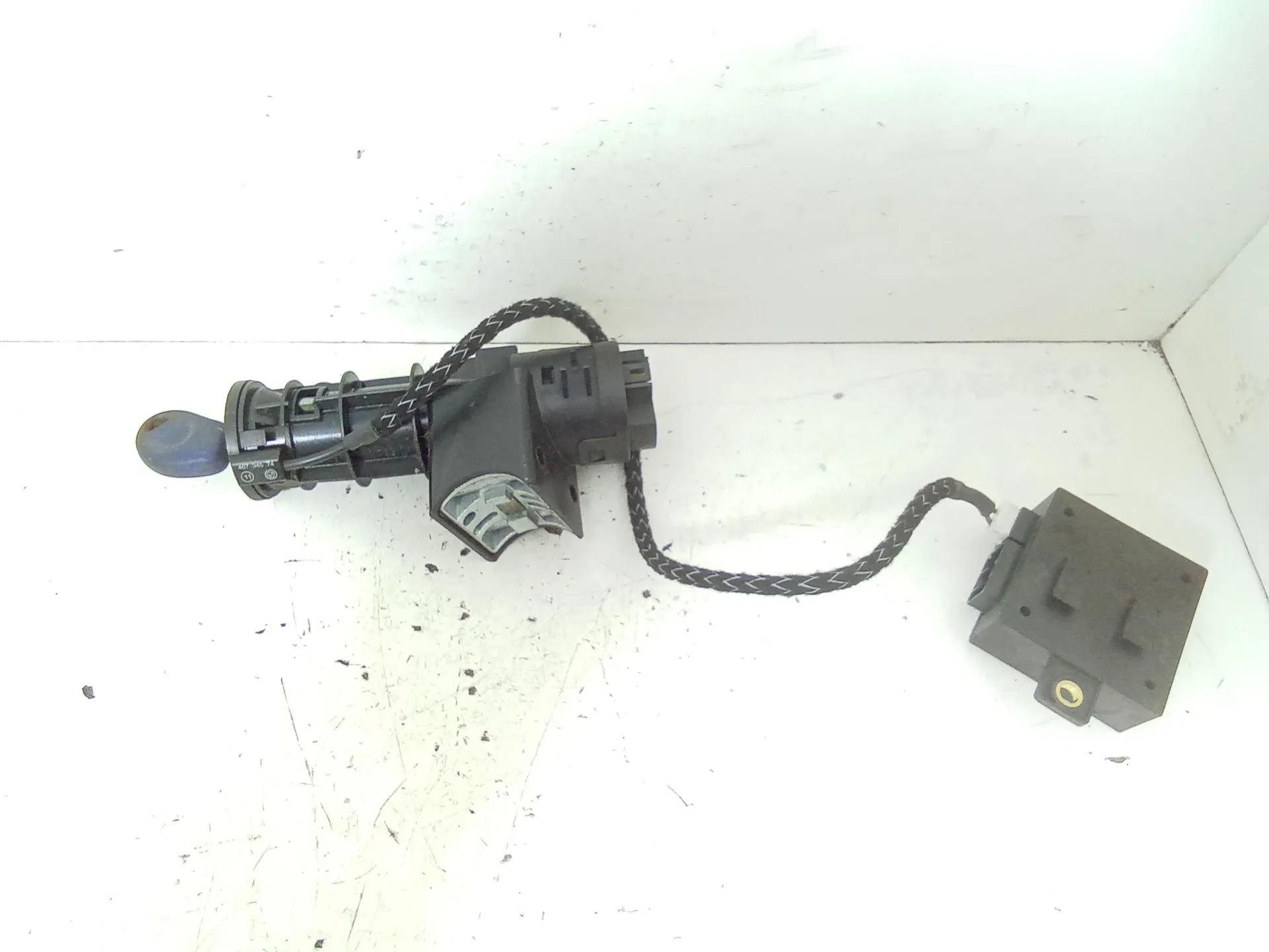 KIT CENTRALINA MOTORE con codice 0464221570 da FIAT Brava Berlina 1800 Benzina (1998)