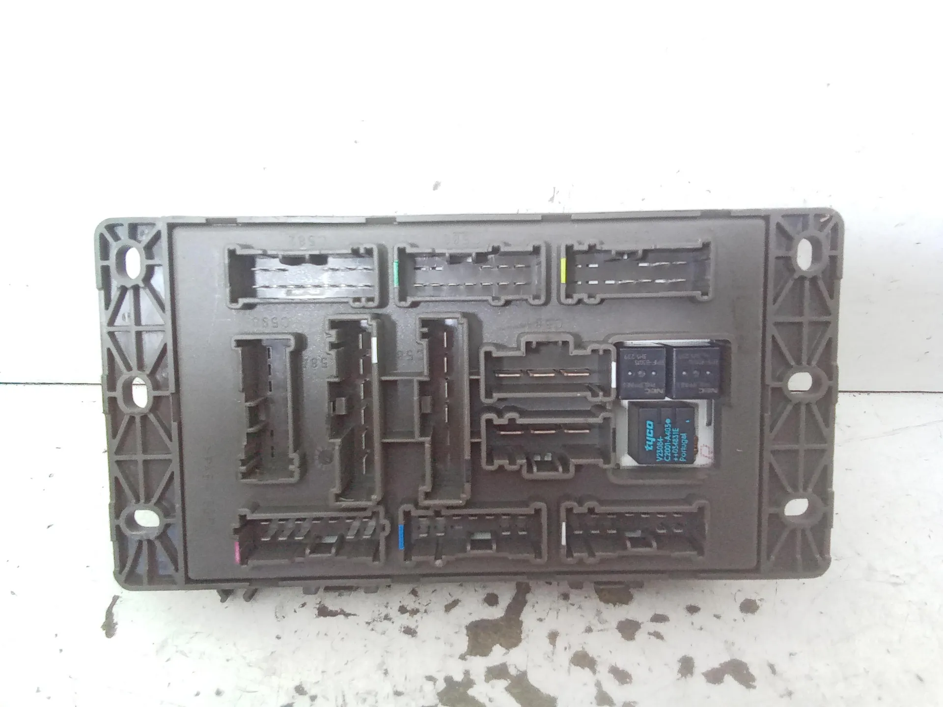 KIT CENTRALINA MOTORE con codice 0281011085 da MINI Cooper 1Â° Serie 1400 Diesel 55 (2004)