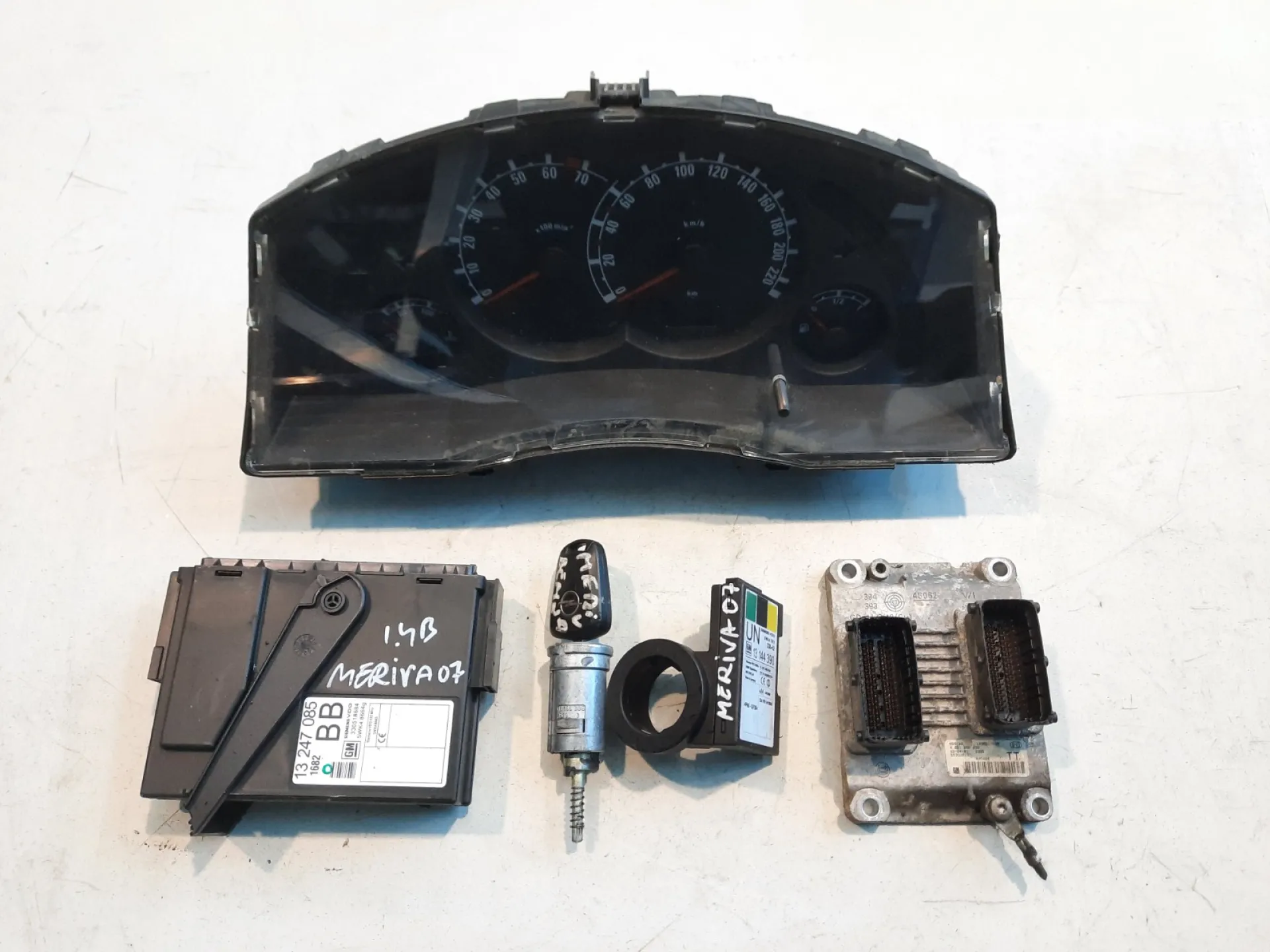 Kit centralina per Opel Meriva 1.4 B del 2007 CODICE RICAMBIO : 0261208255